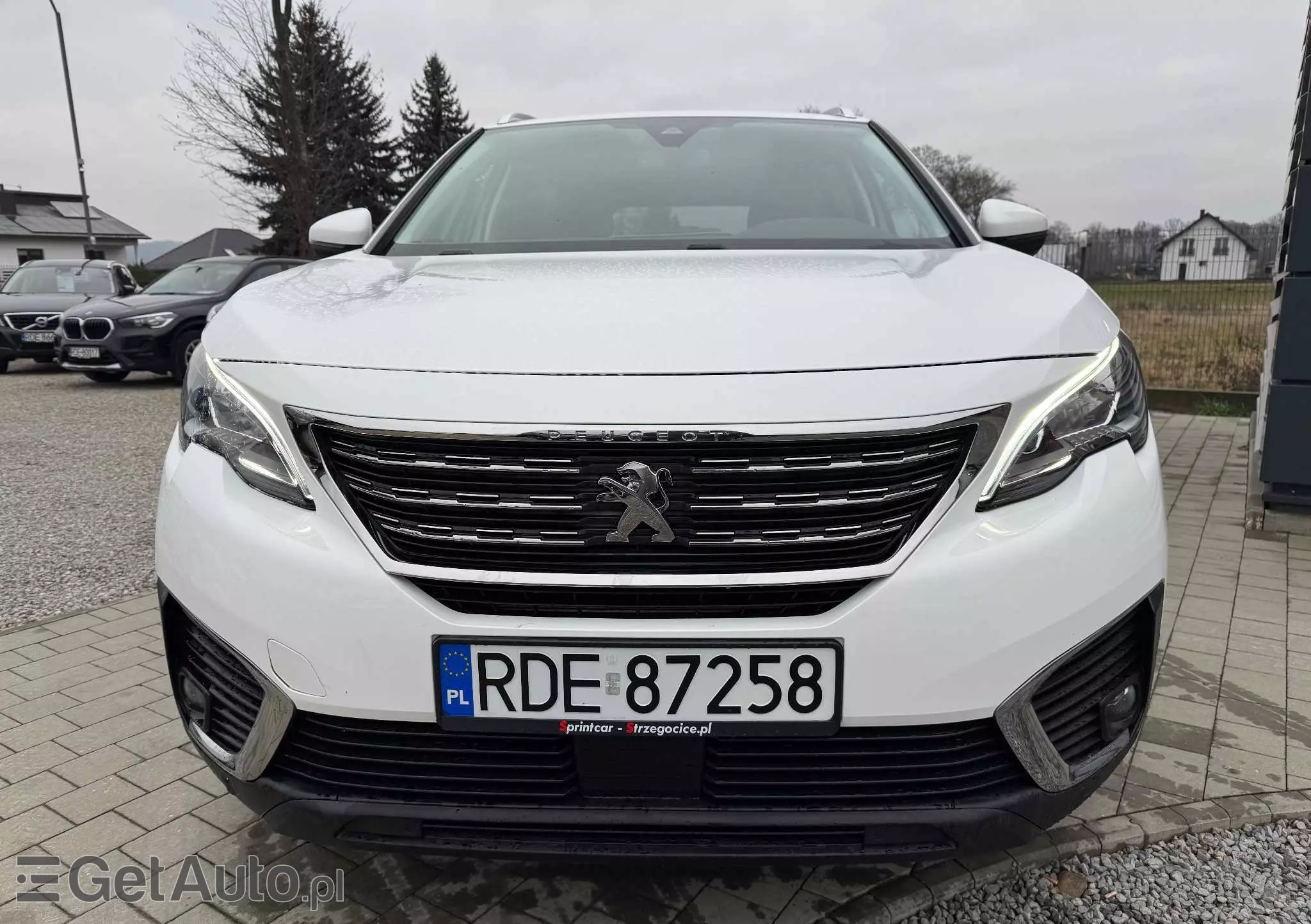 PEUGEOT 5008 1.5 BlueHDi Active S&S