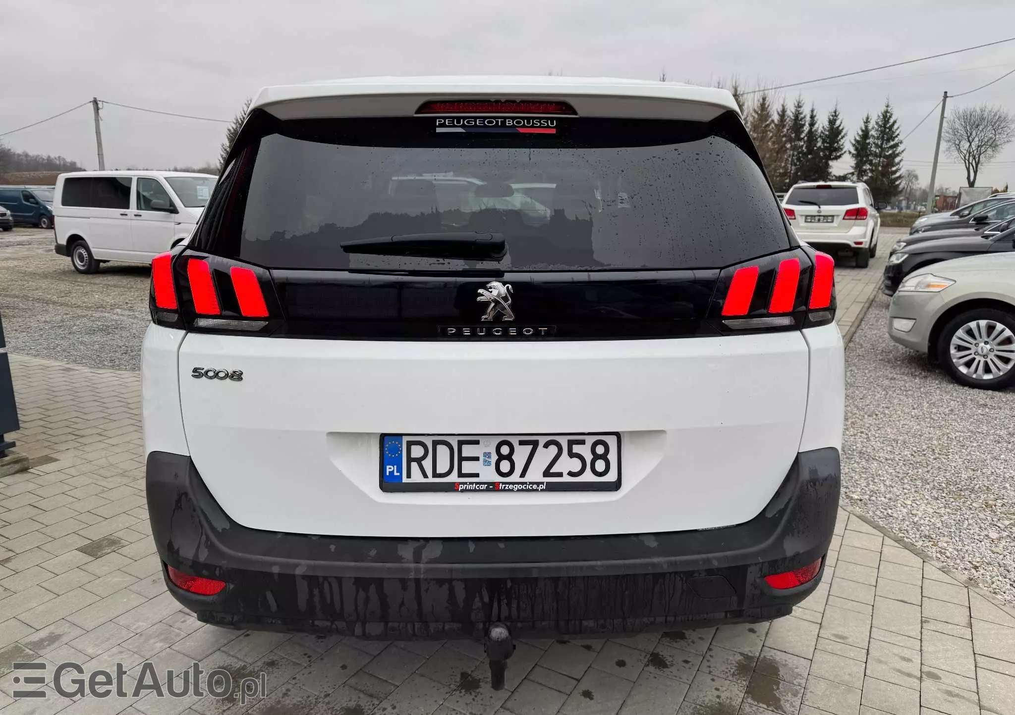 PEUGEOT 5008 1.5 BlueHDi Active S&S