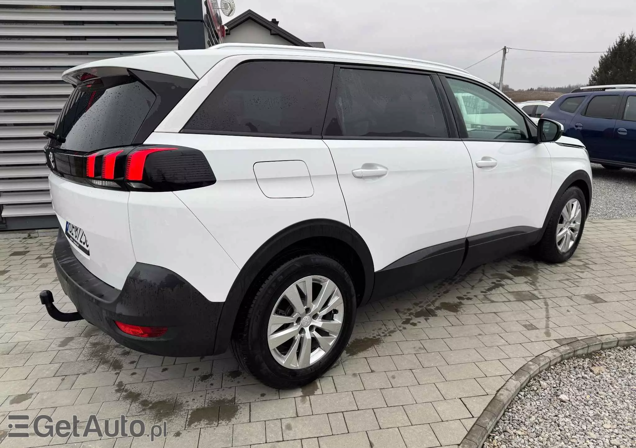 PEUGEOT 5008 1.5 BlueHDi Active S&S