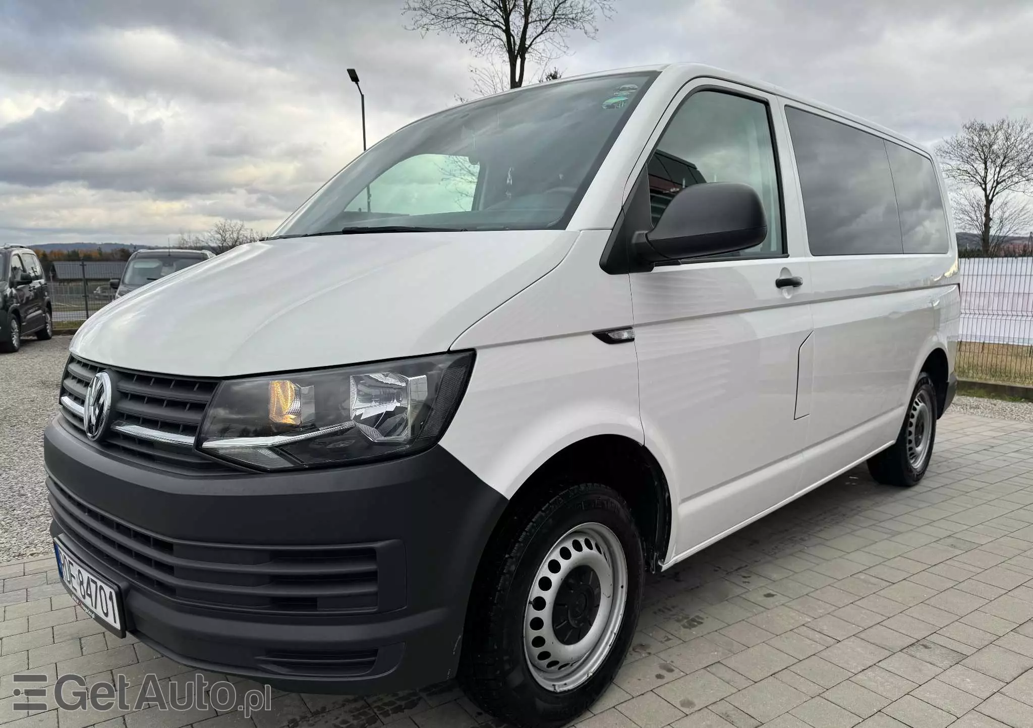 VOLKSWAGEN Transporter 