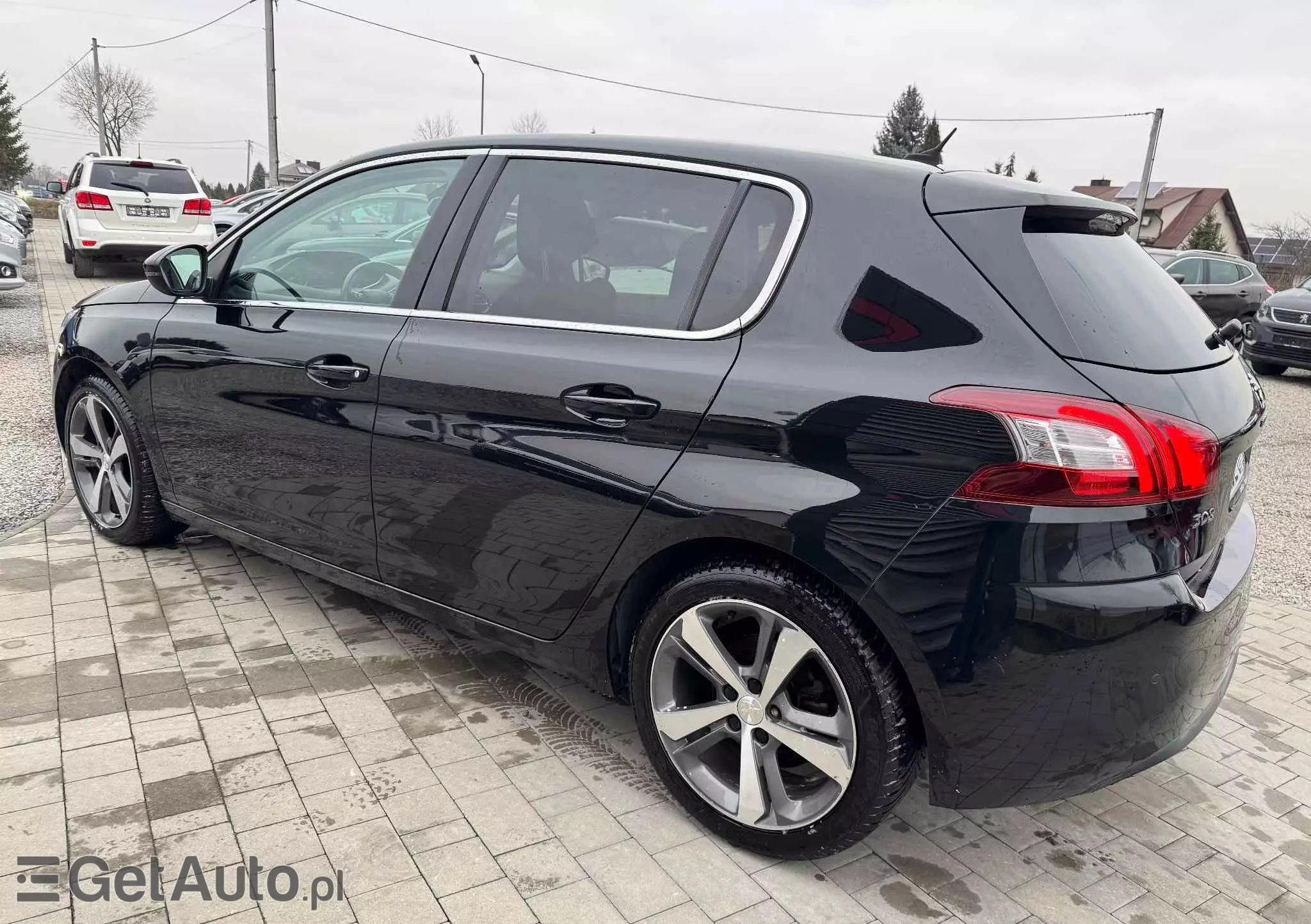 PEUGEOT 308 1.2 PureTech Allure S&S