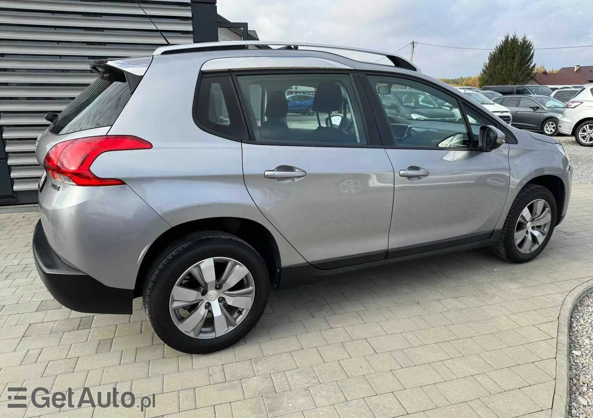 PEUGEOT 2008 1.2 Pure Tech Style