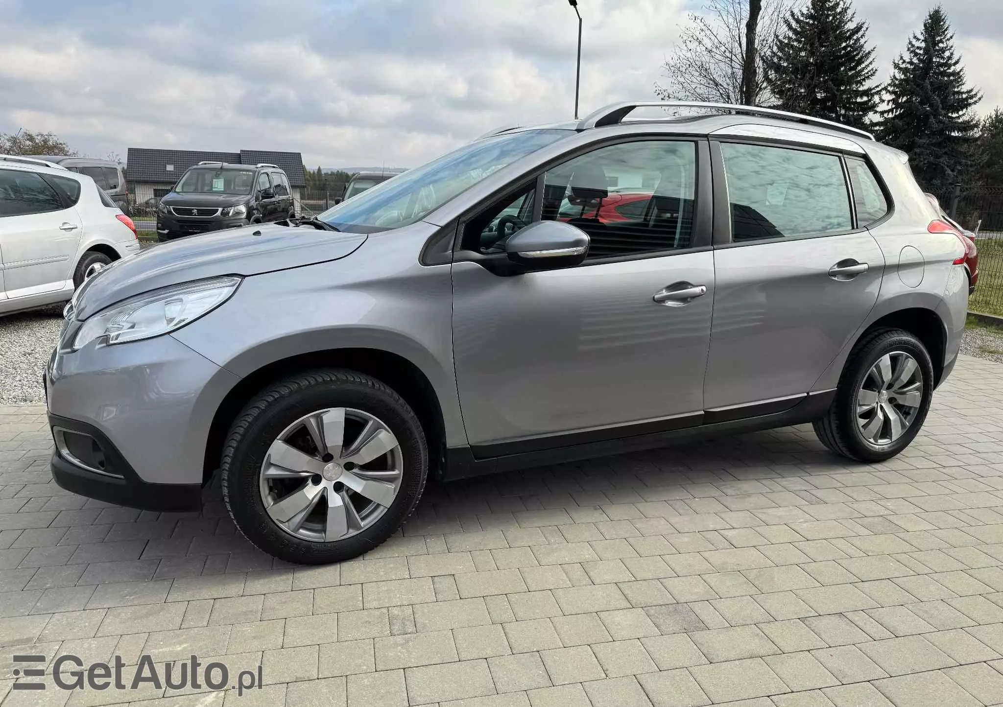 PEUGEOT 2008 1.2 Pure Tech Style