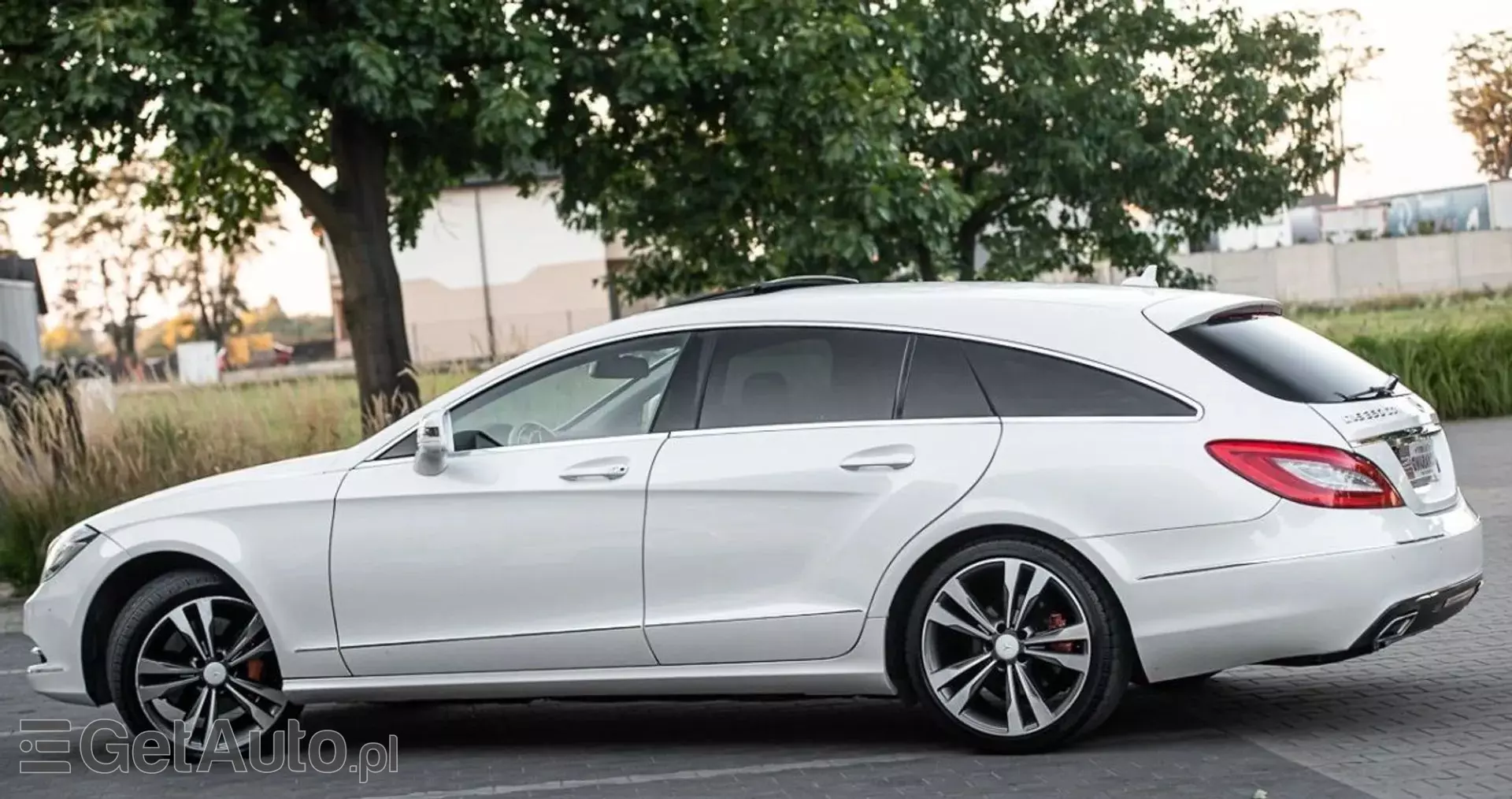 MERCEDES-BENZ CLS 