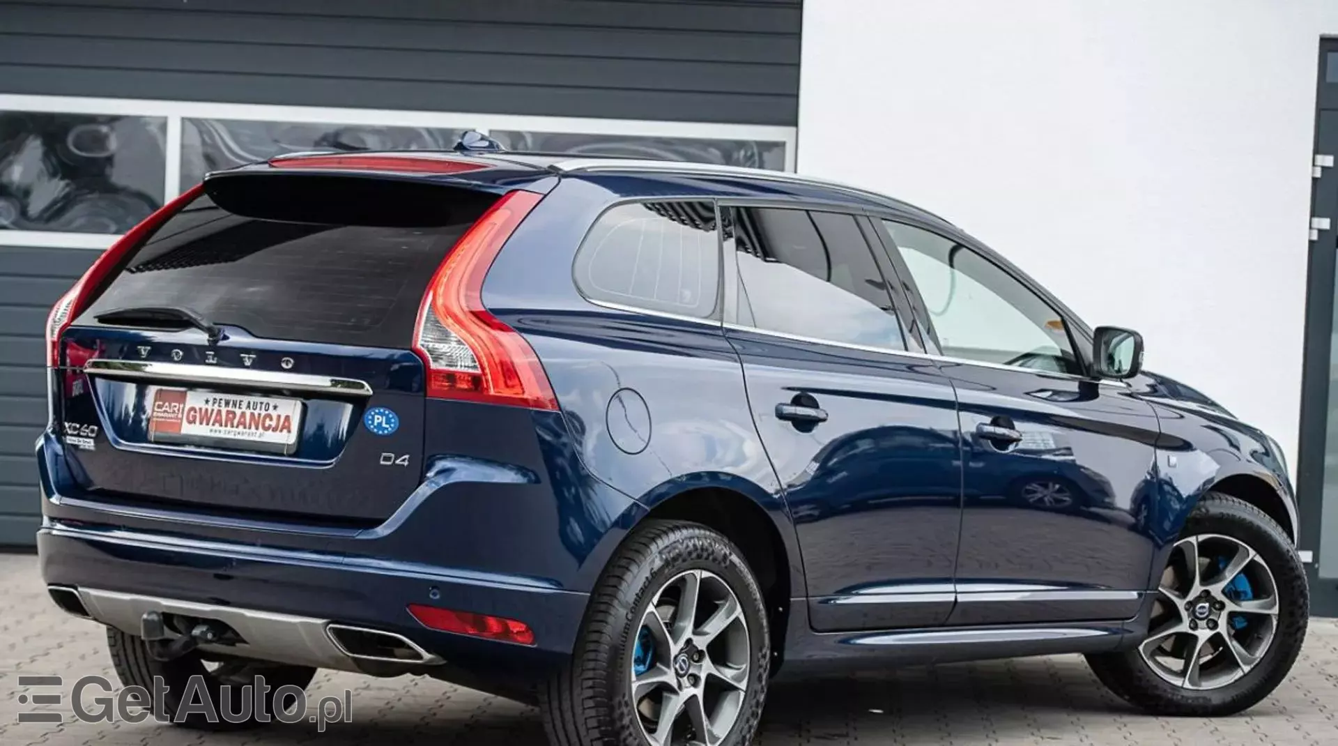 VOLVO XC60 