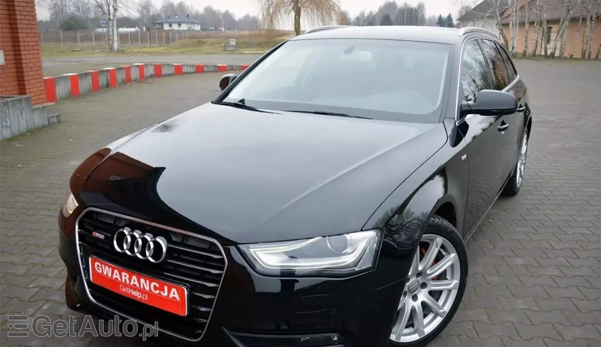 AUDI A4 