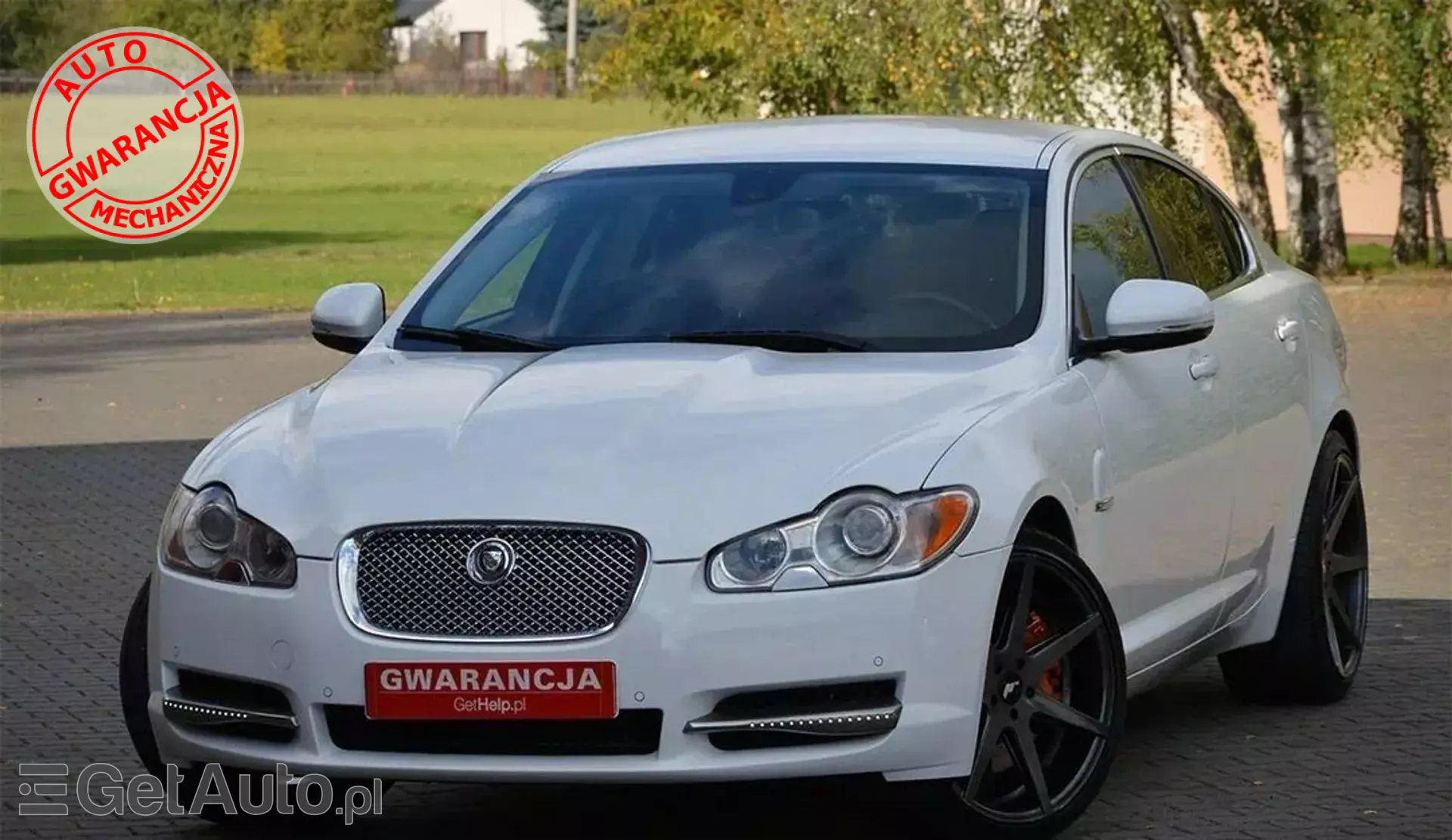 JAGUAR XF 