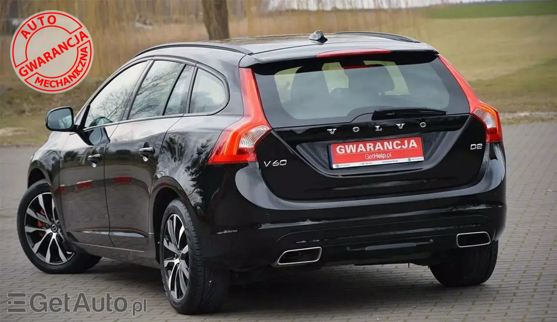 VOLVO V60 