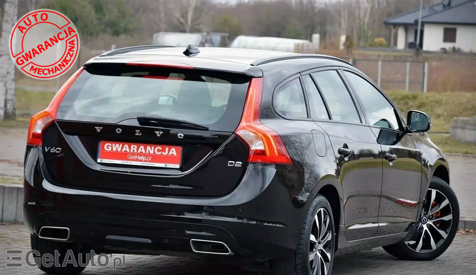 VOLVO V60 