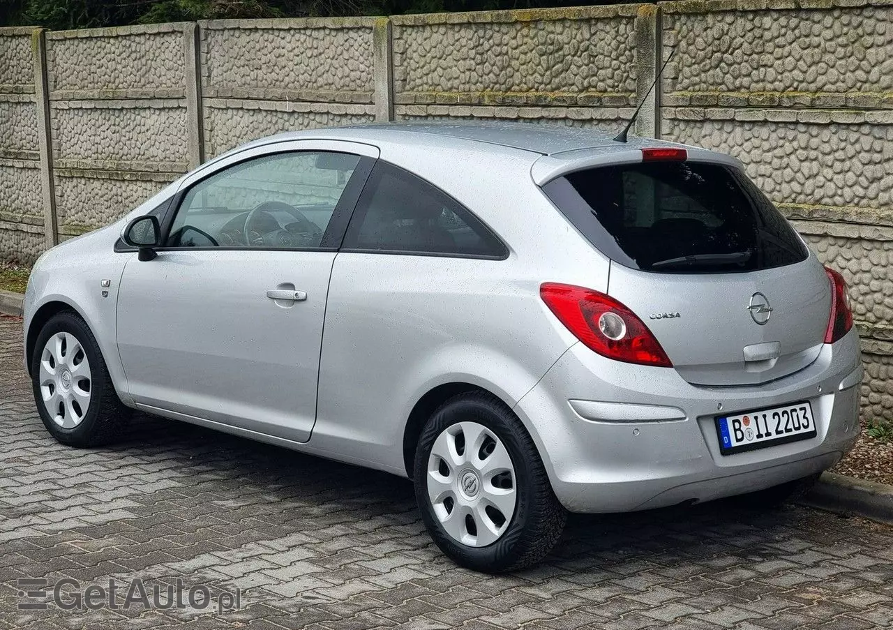 OPEL Corsa 1.4 16V Edition 111 Jahre