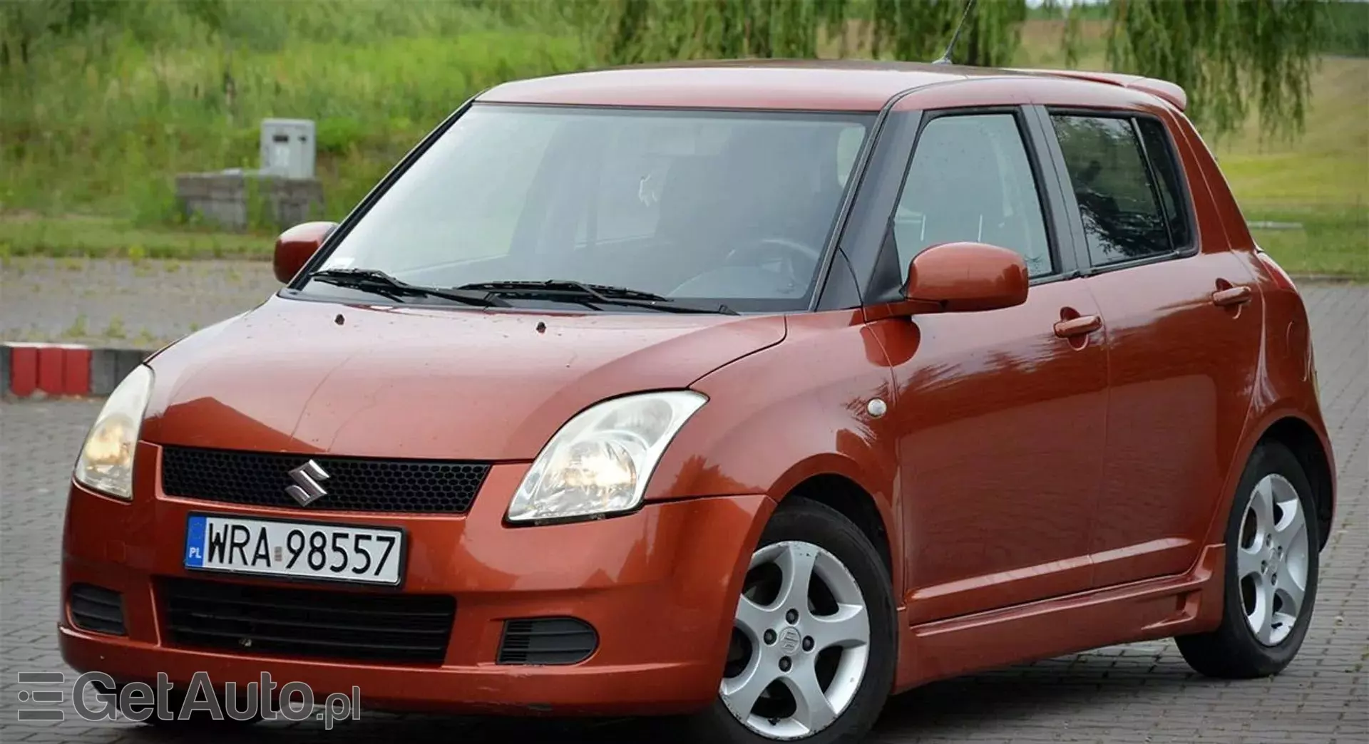 SUZUKI Swift 