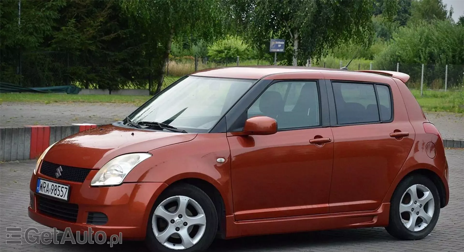 SUZUKI Swift 