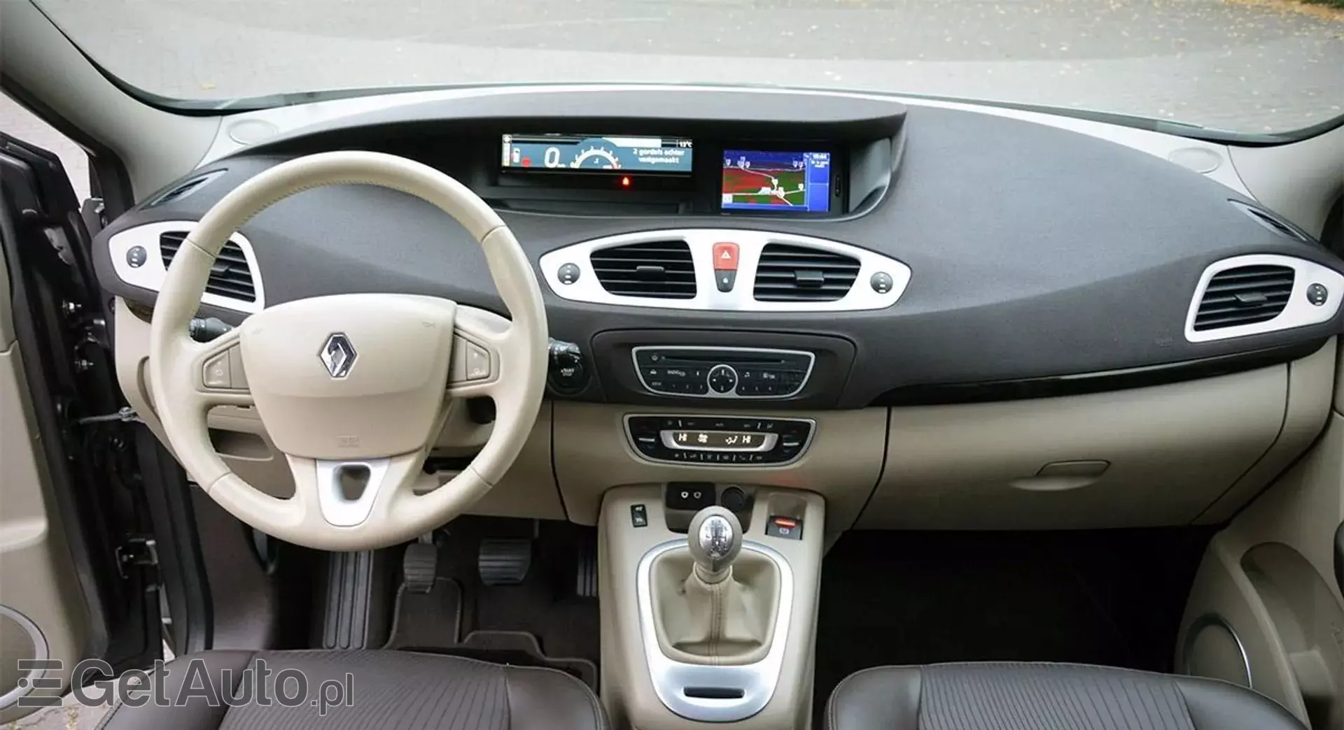 RENAULT Scenic 