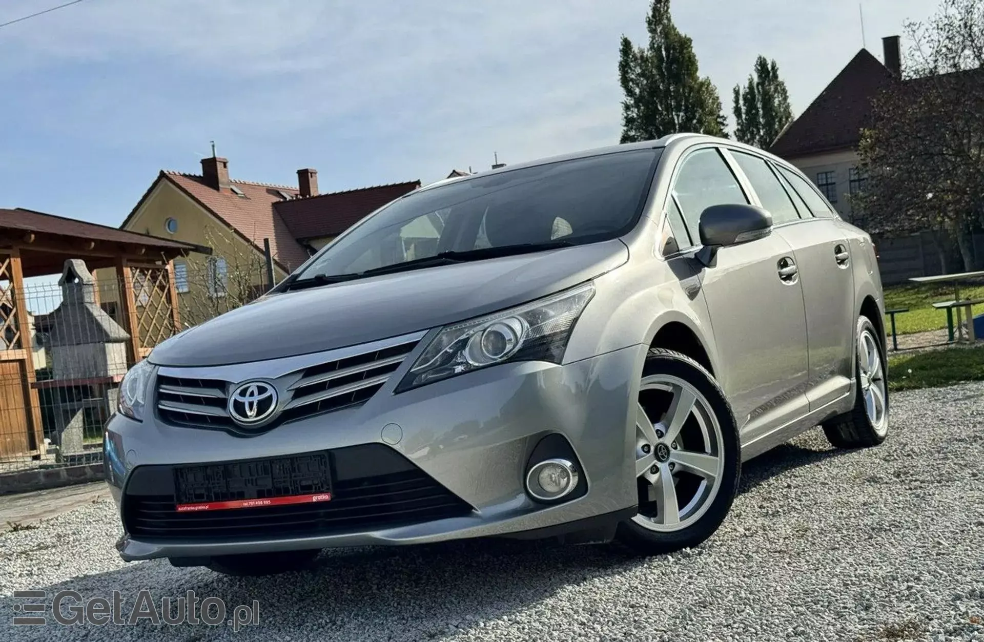 TOYOTA Avensis 