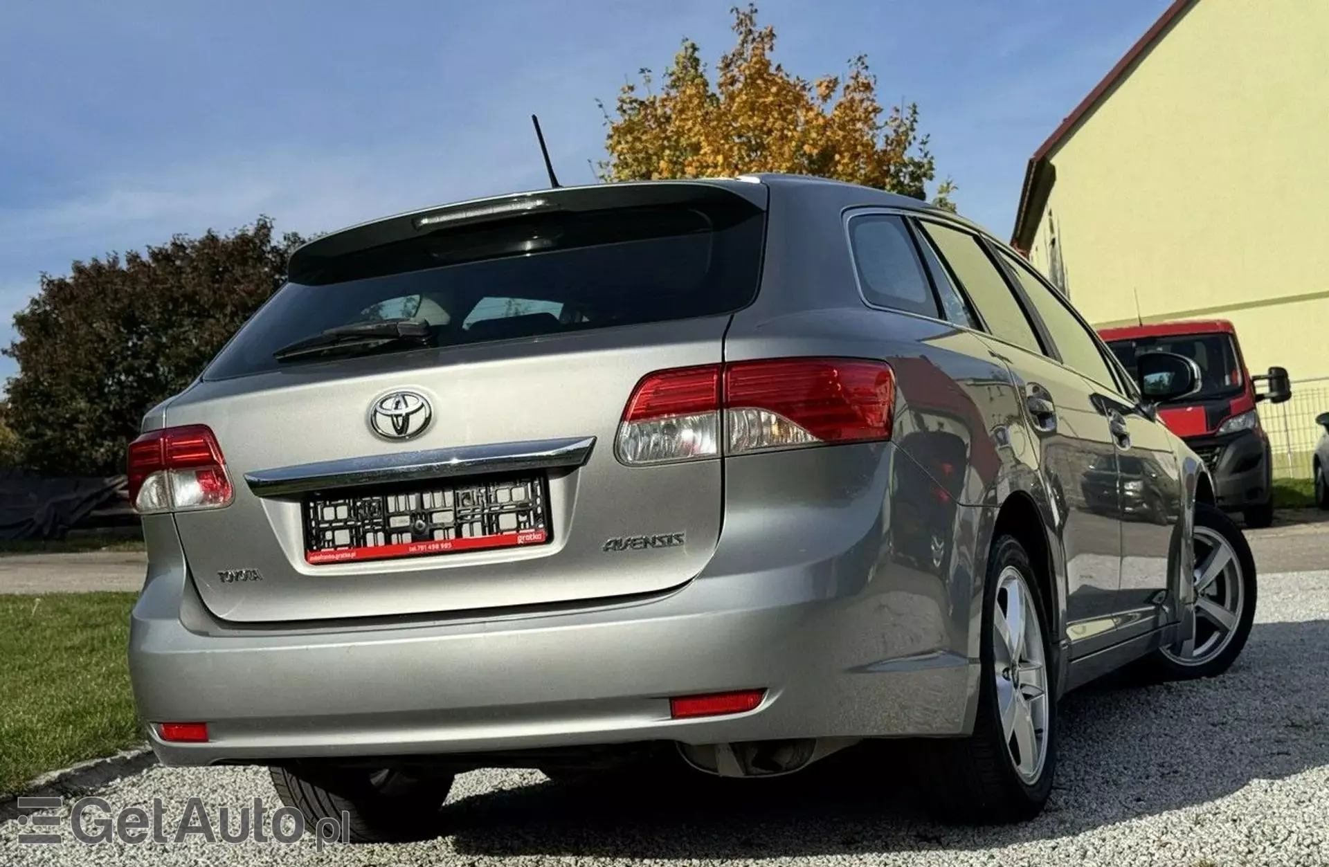 TOYOTA Avensis 