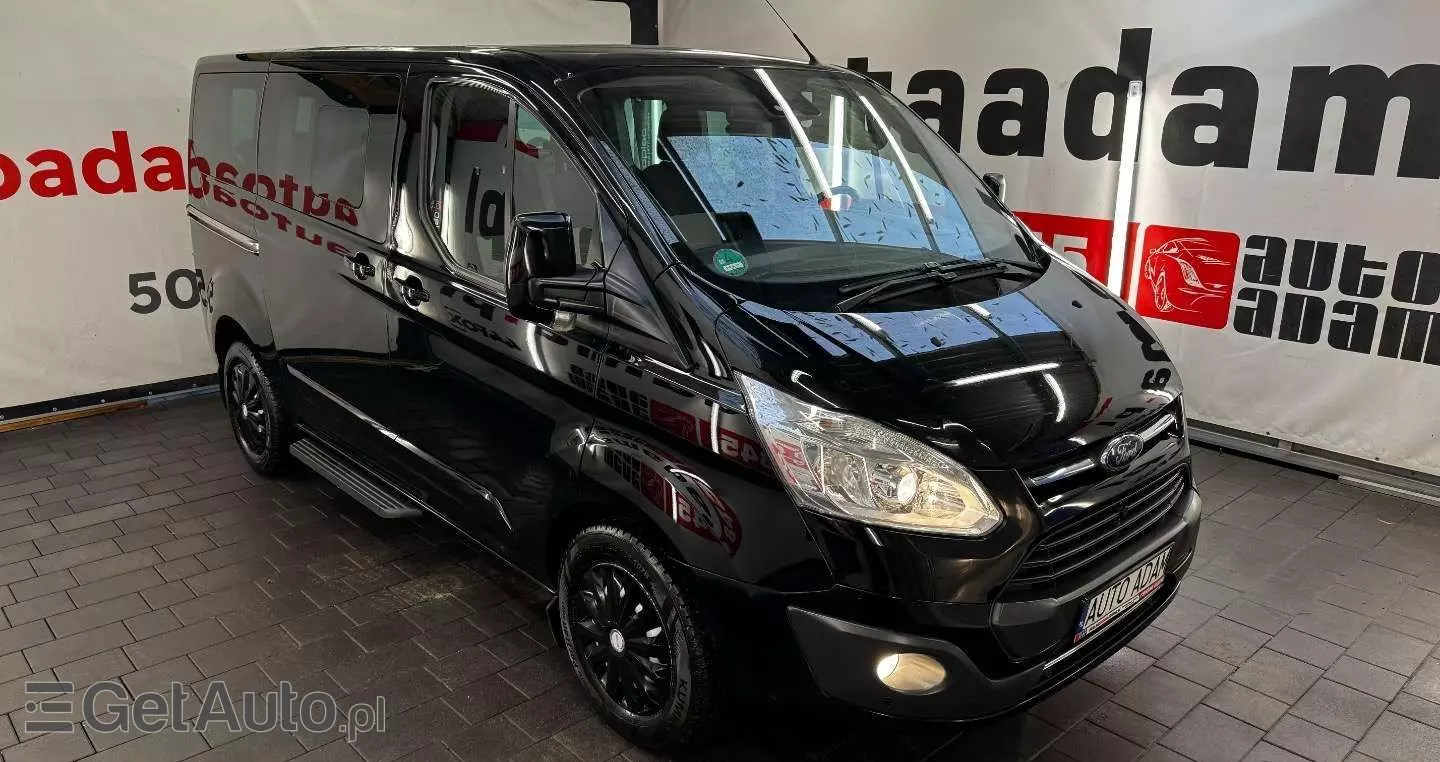 FORD Tourneo Custom 