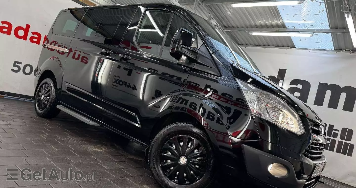 FORD Tourneo Custom 