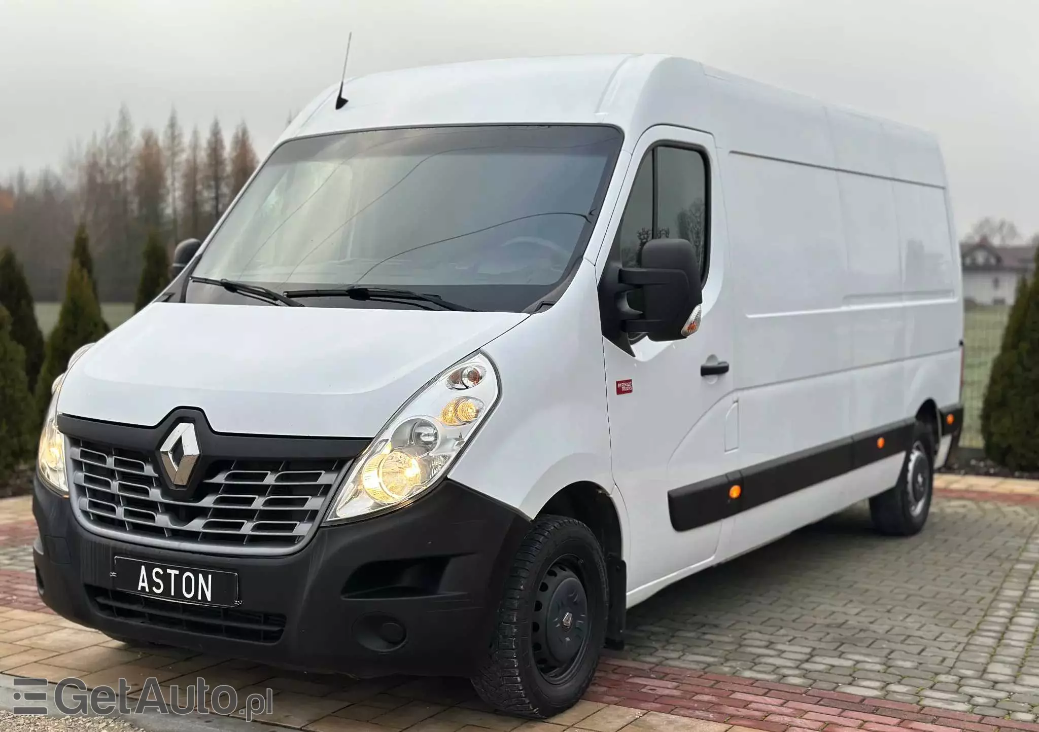 RENAULT Master 