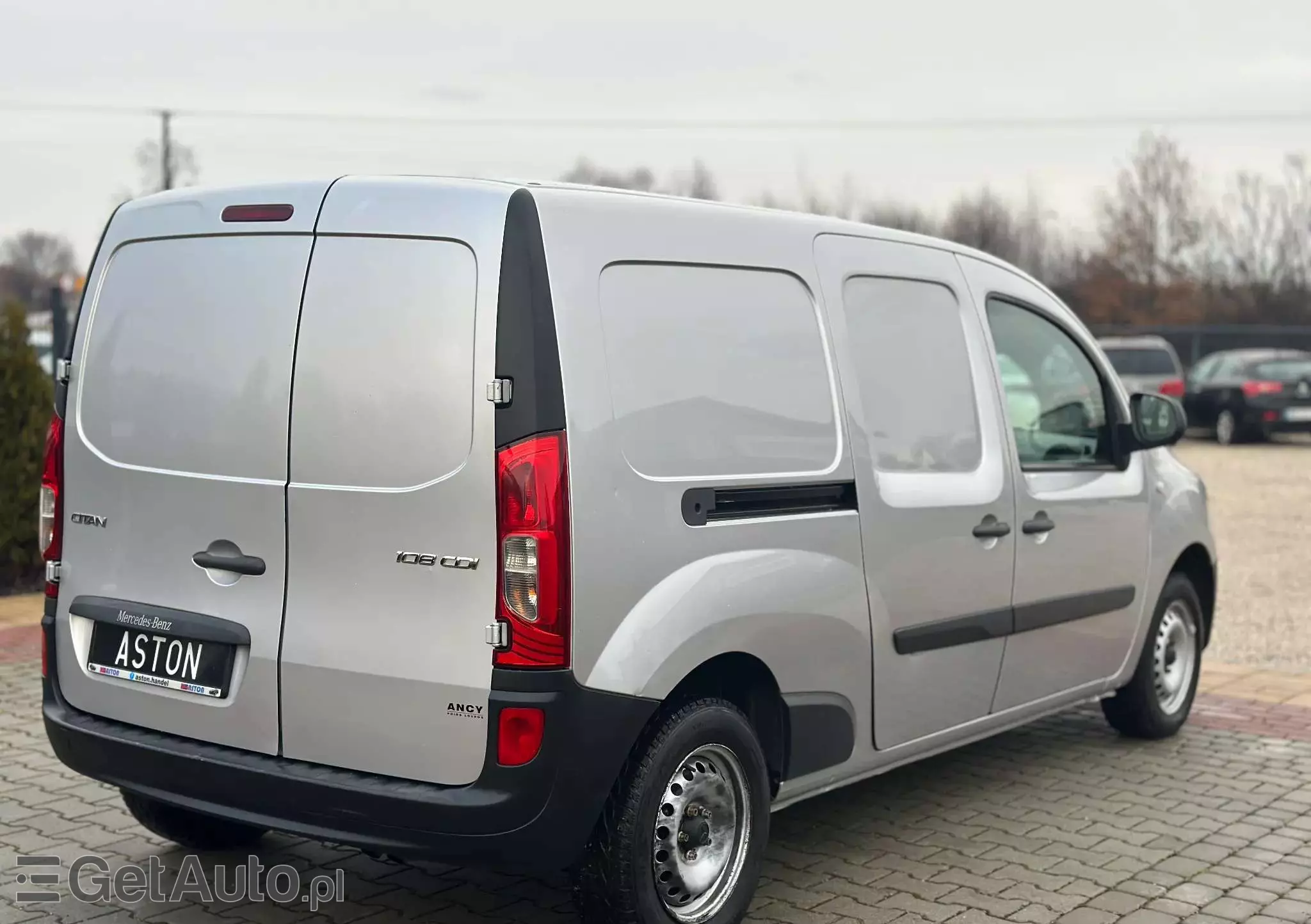 MERCEDES-BENZ Citan 