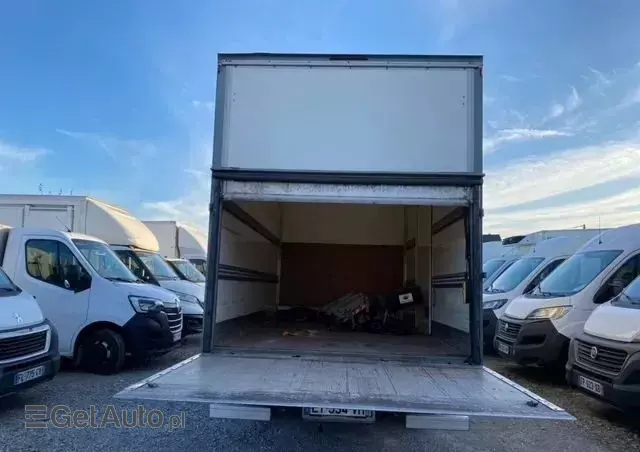 FIAT Ducato kontener z windą 2,3 150 KM klima 