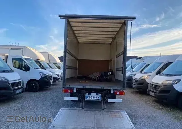 FIAT Ducato kontener z windą 2,3 150 KM klima 