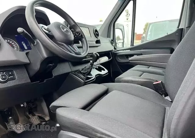 MERCEDES-BENZ Sprinter 214 2,2 Cdi 143 KM klima przedni napęd 