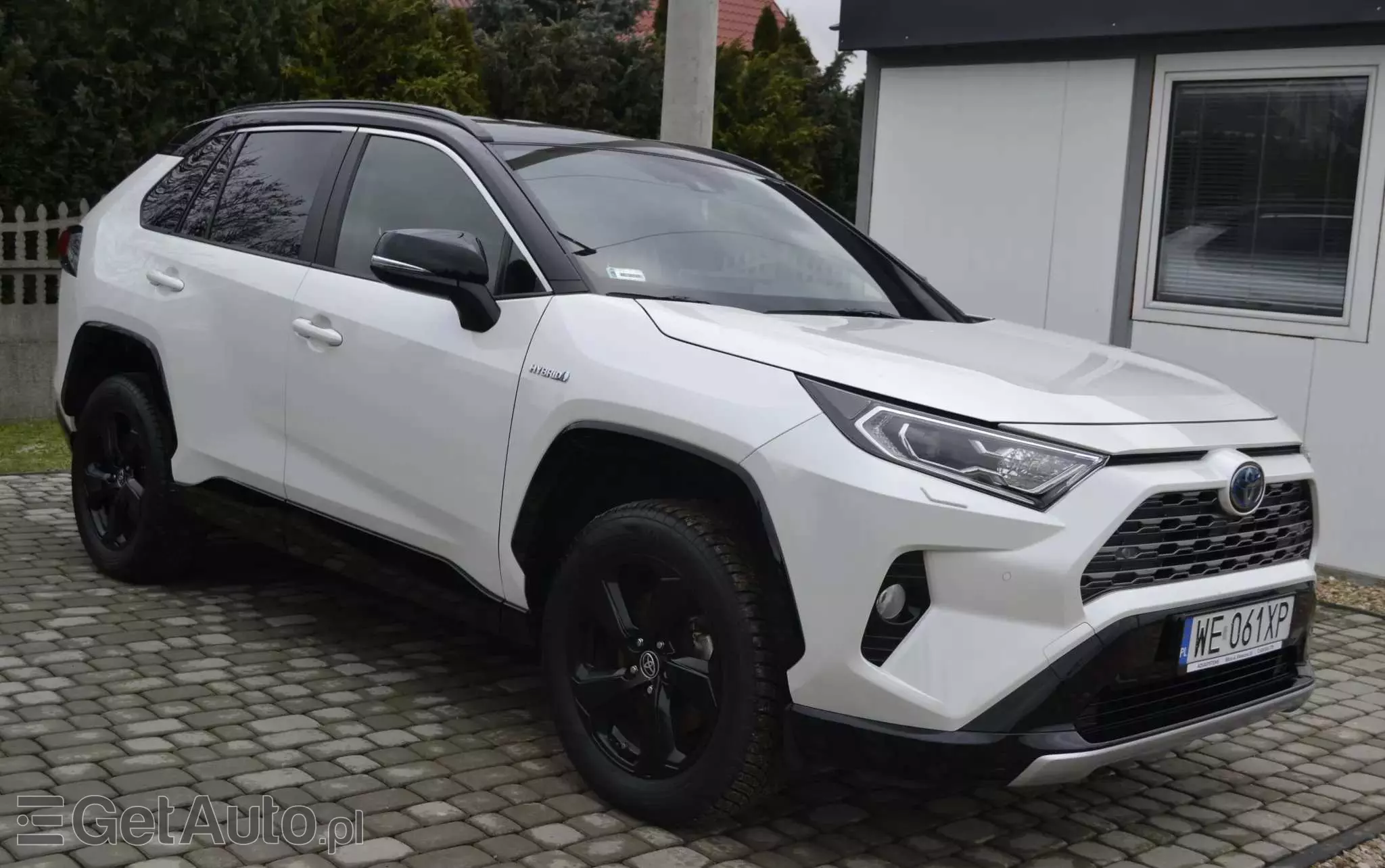 TOYOTA RAV4 