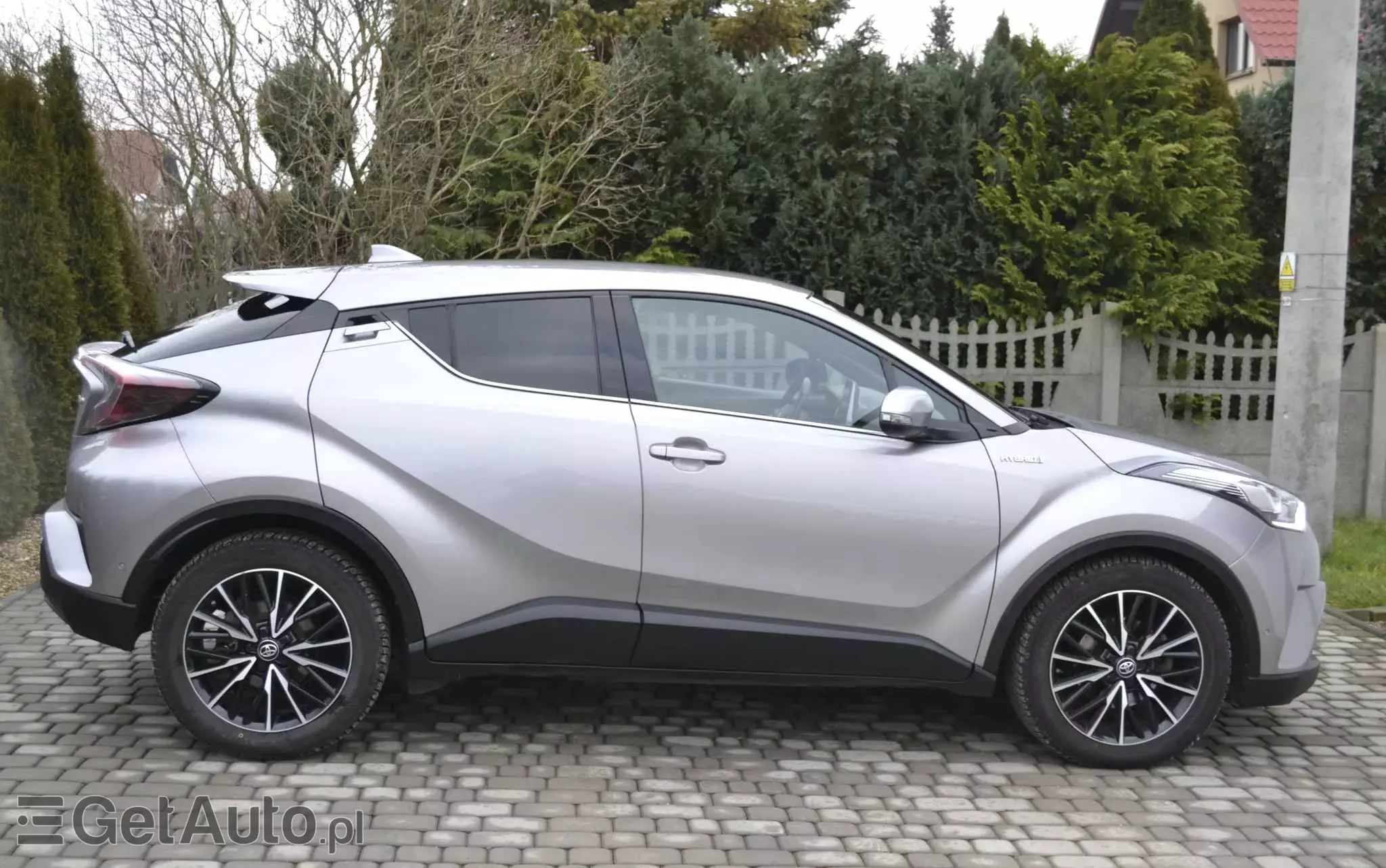 TOYOTA C-HR 1.8 Hybrid Prestige