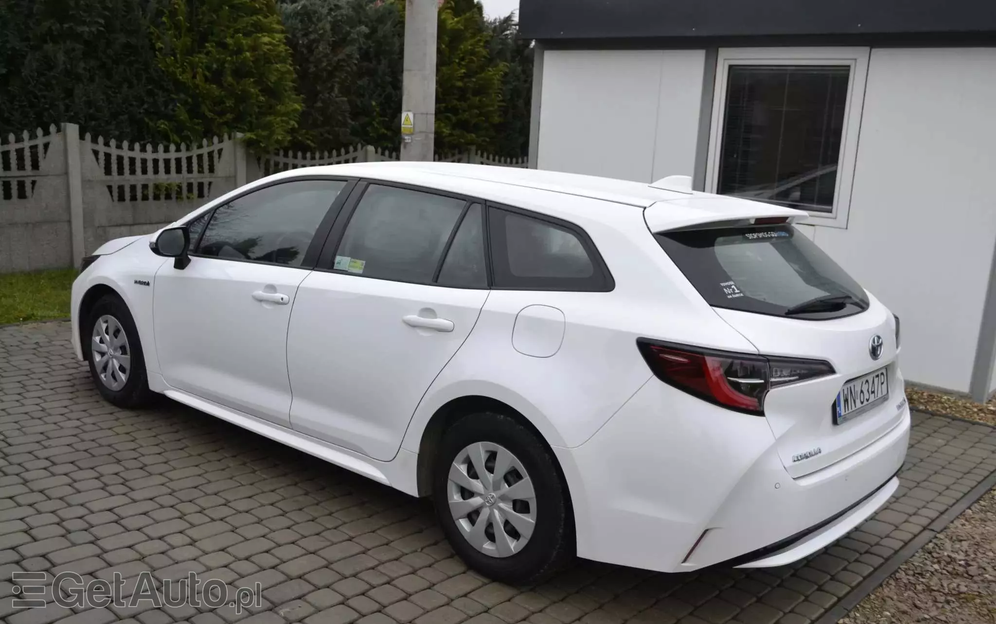 TOYOTA Corolla 1.8 Hybrid Comfort