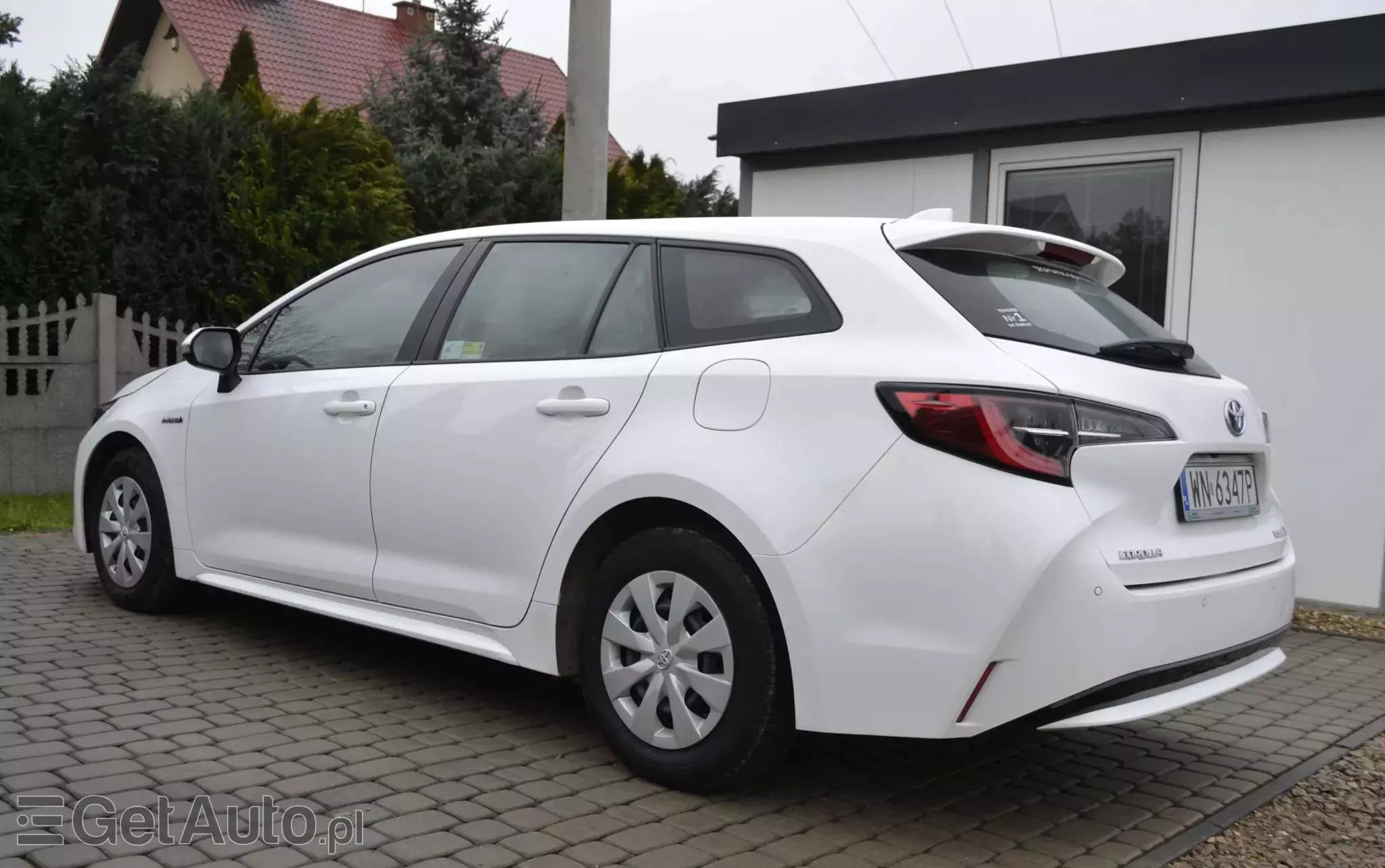 TOYOTA Corolla 1.8 Hybrid Comfort