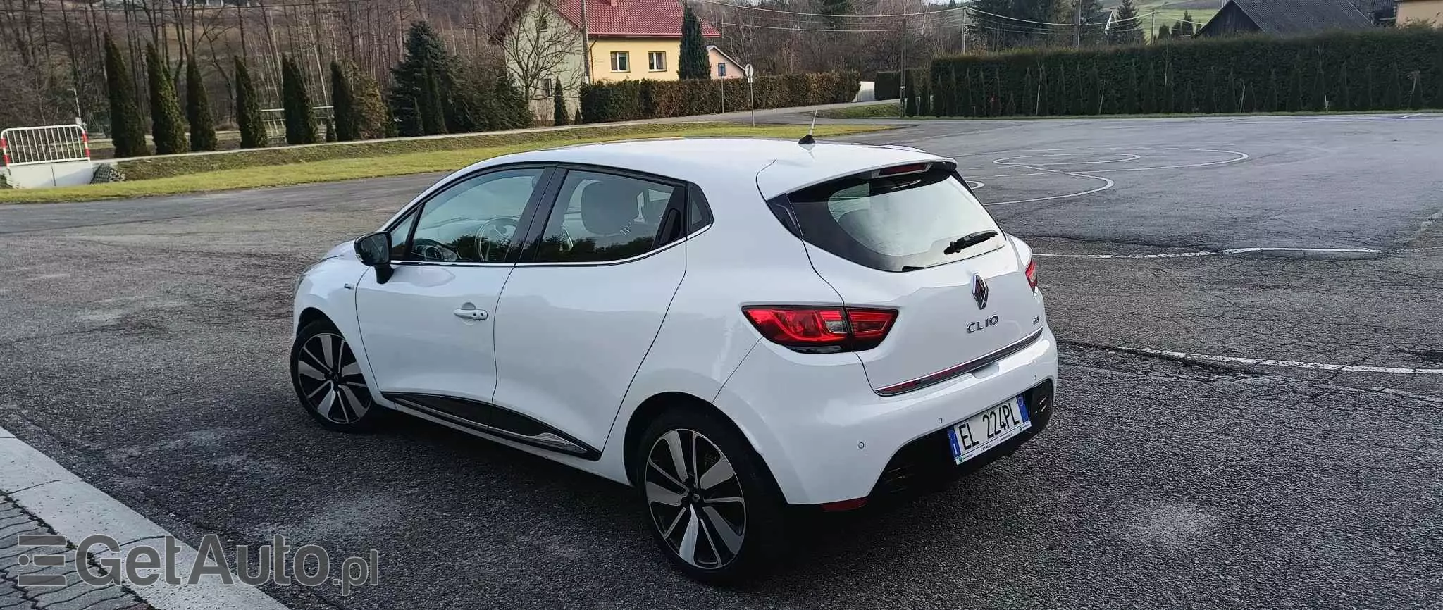 RENAULT Clio ENERGY dCi 90 EDC Dynamique