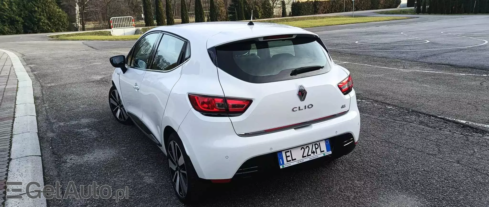 RENAULT Clio ENERGY dCi 90 EDC Dynamique