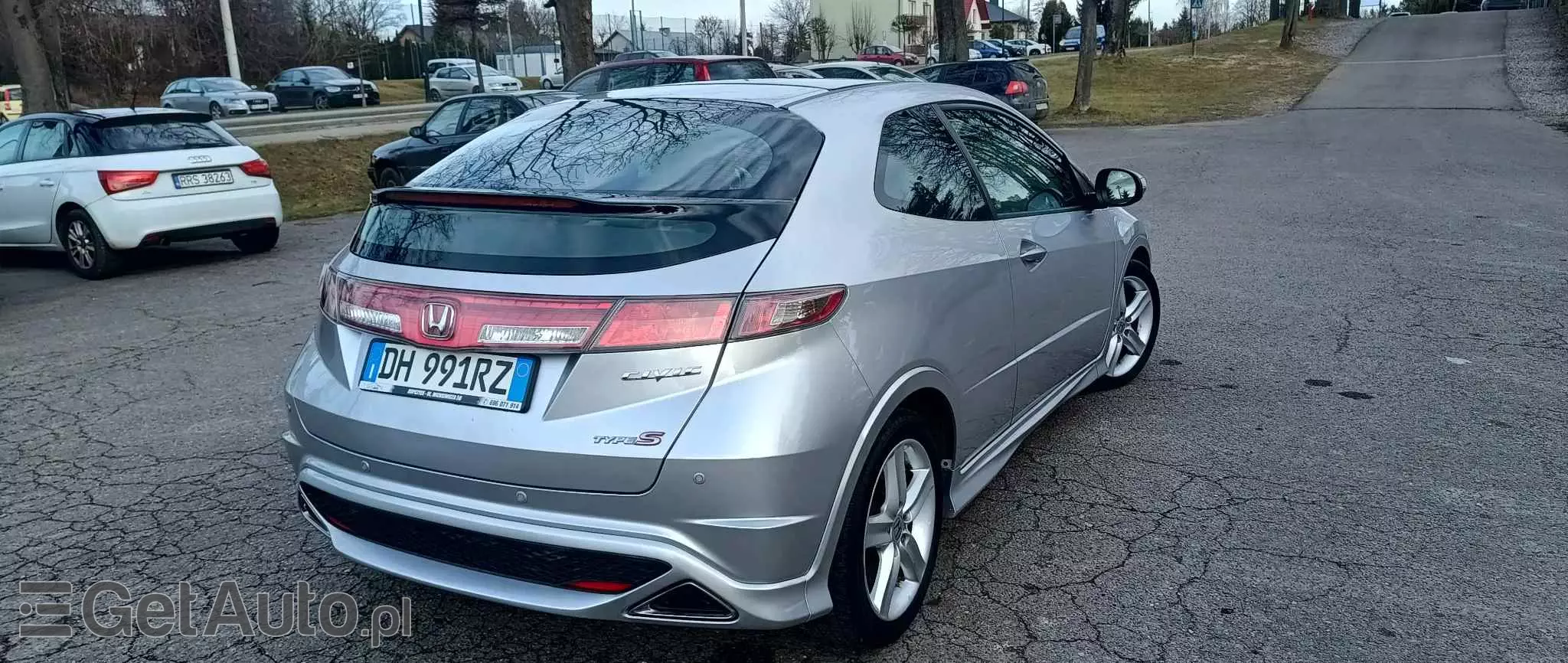 HONDA Civic 1.8 TypeS + NAVI