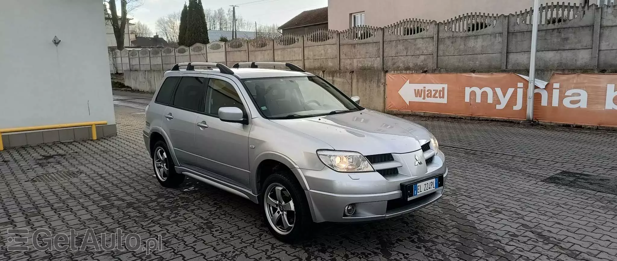 MITSUBISHI Outlander 2.0 Sport 4WD