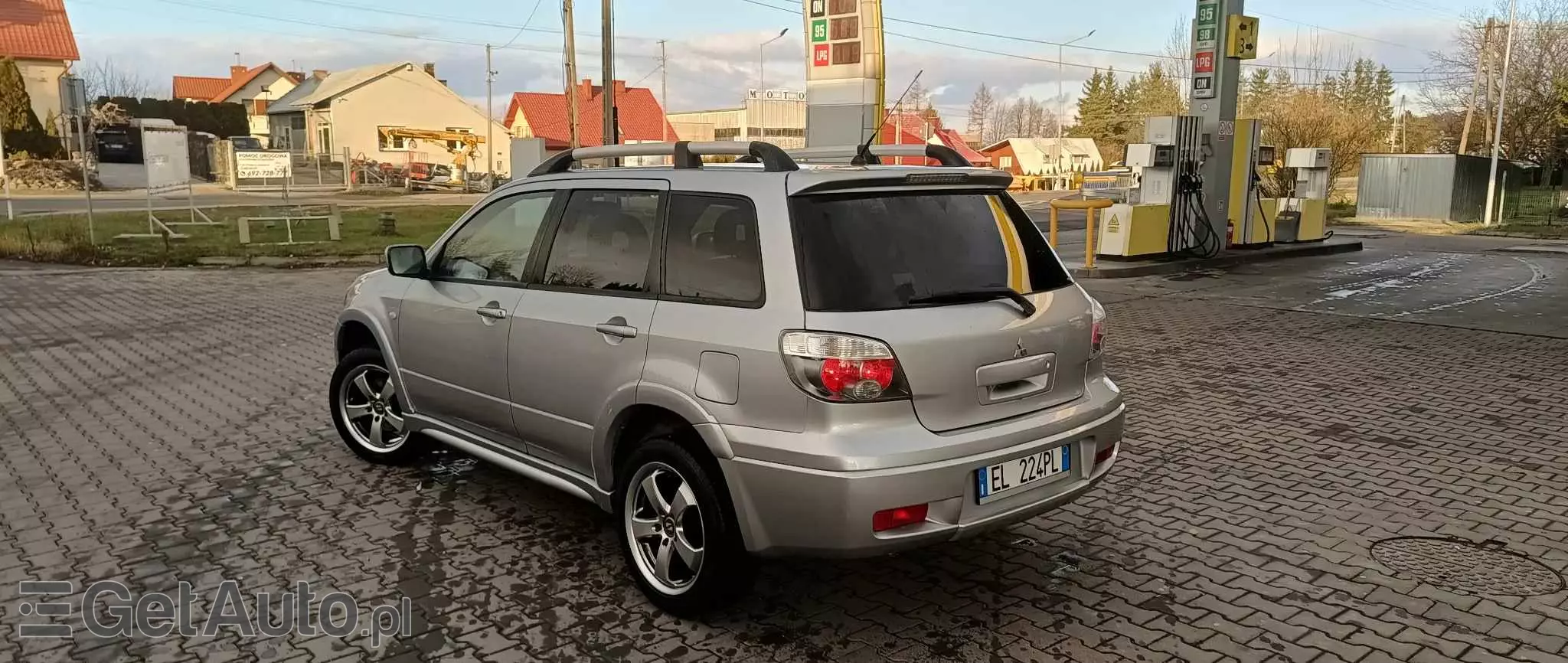 MITSUBISHI Outlander 2.0 Sport 4WD