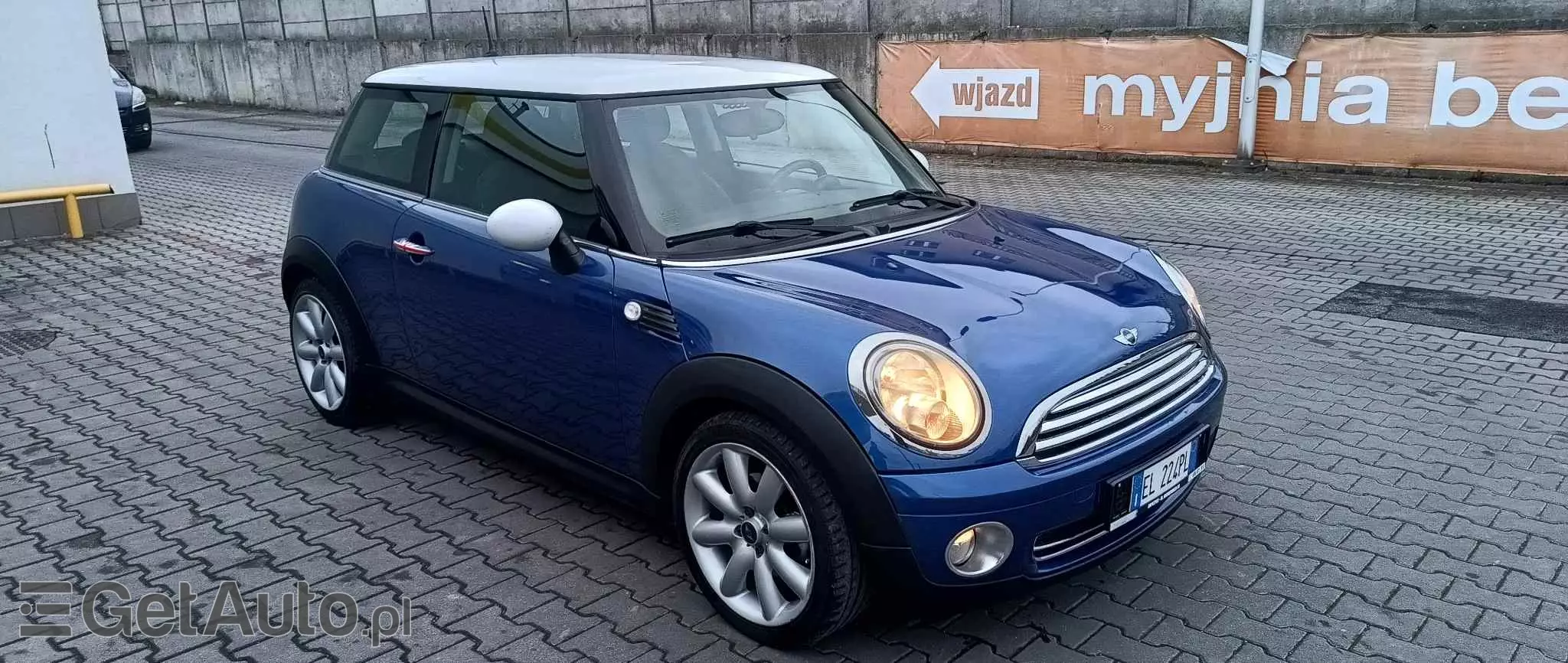 MINI Cooper 