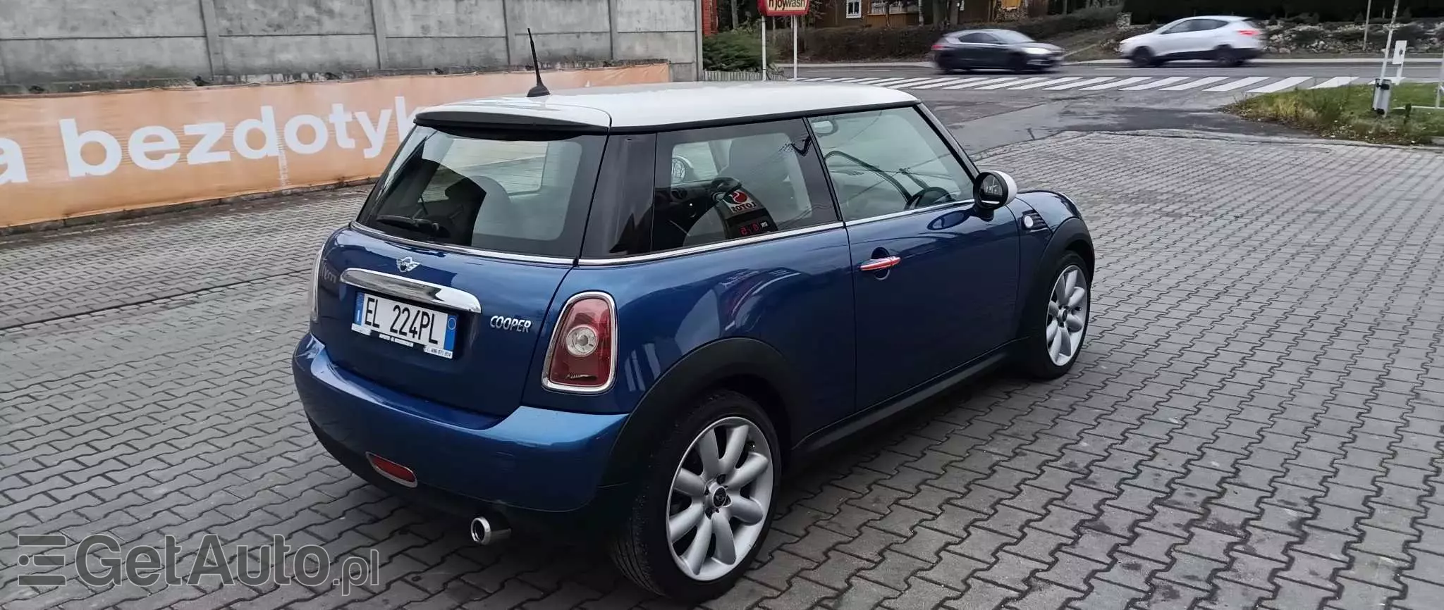 MINI Cooper 