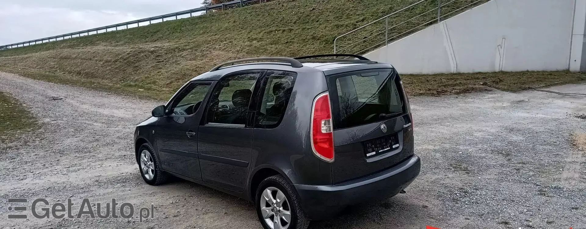 SKODA Roomster 