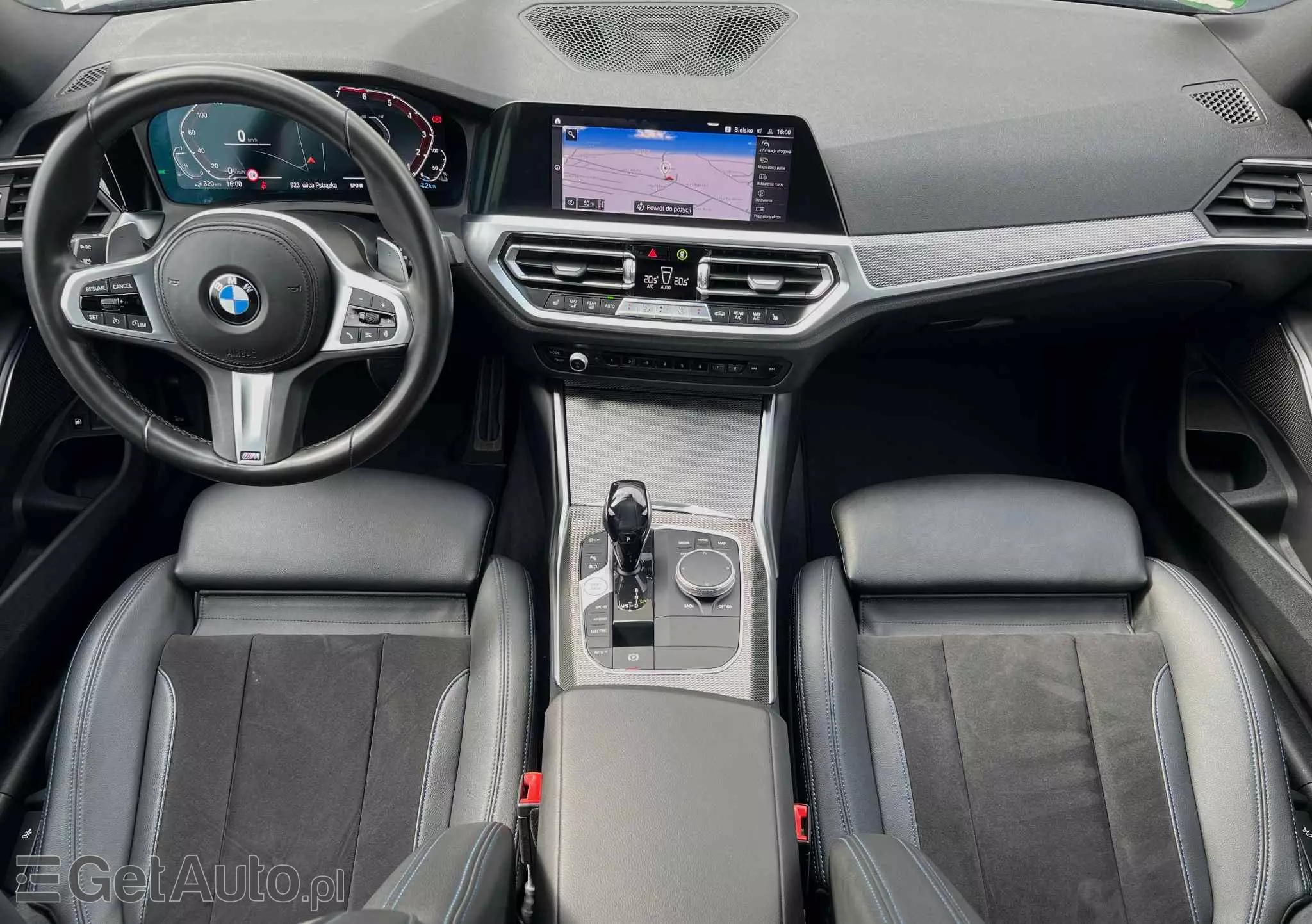 BMW Seria 3 330e Touring M Sport