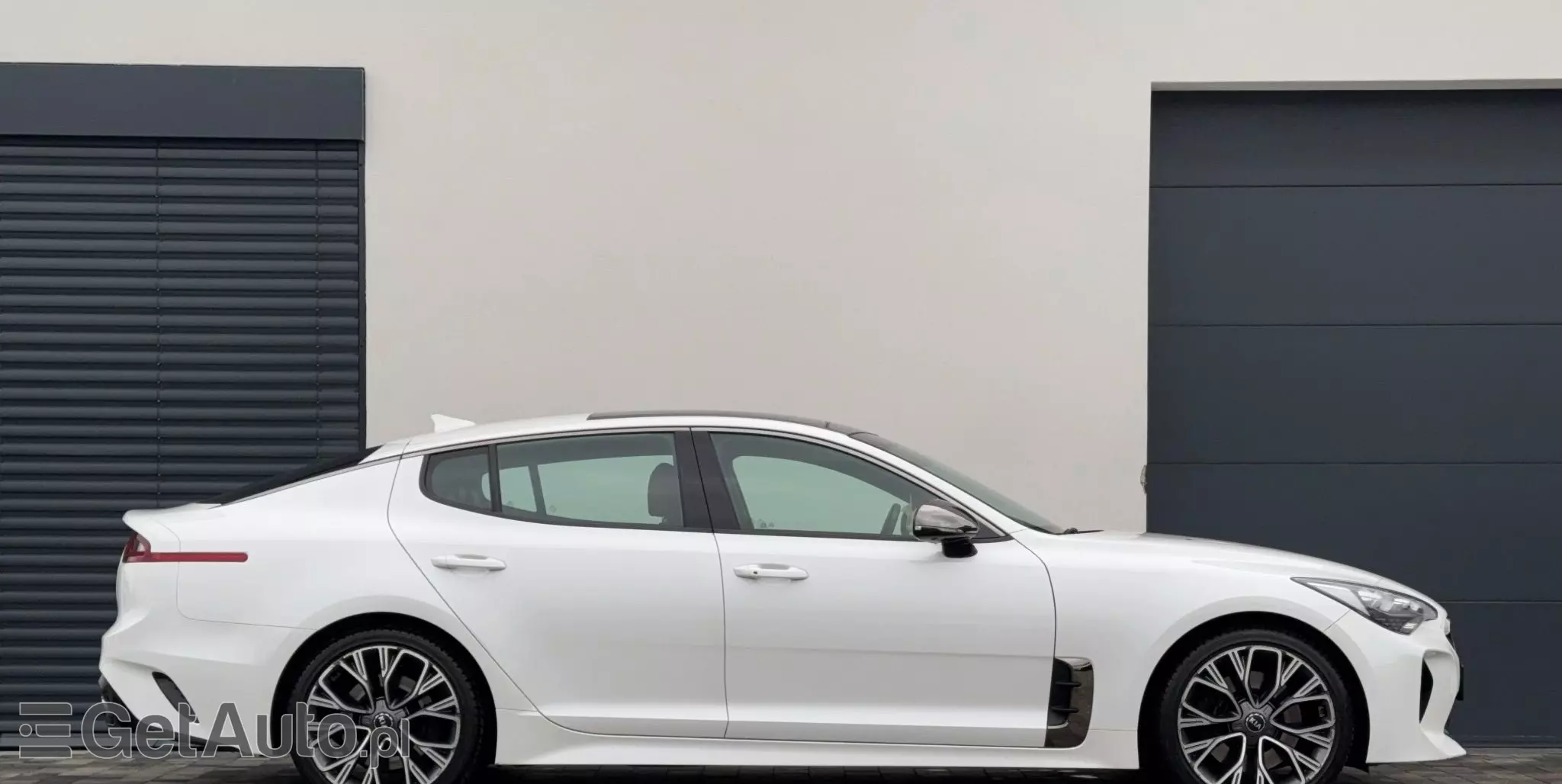 KIA Stinger 2.0 T-GDI GT Line