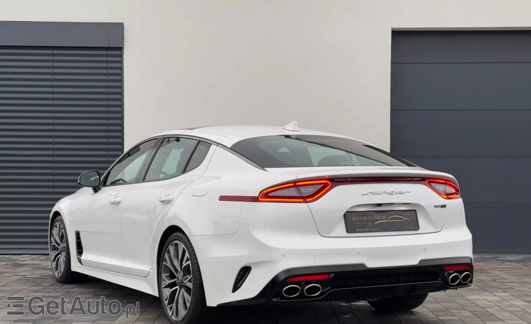 KIA Stinger 2.0 T-GDI GT Line