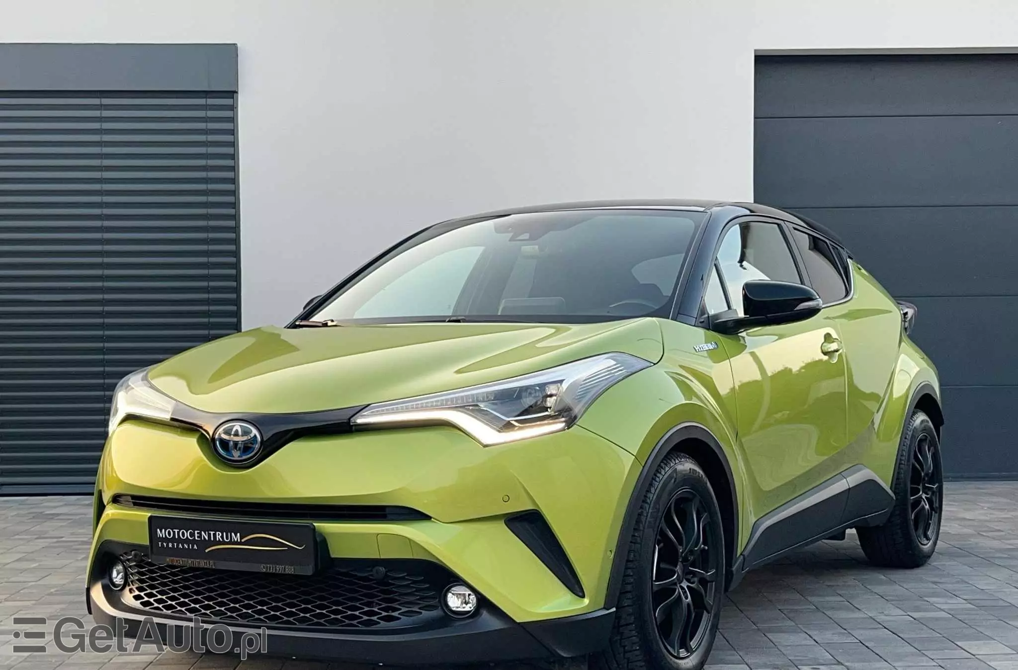 TOYOTA C-HR 1.8 Hybrid Executive