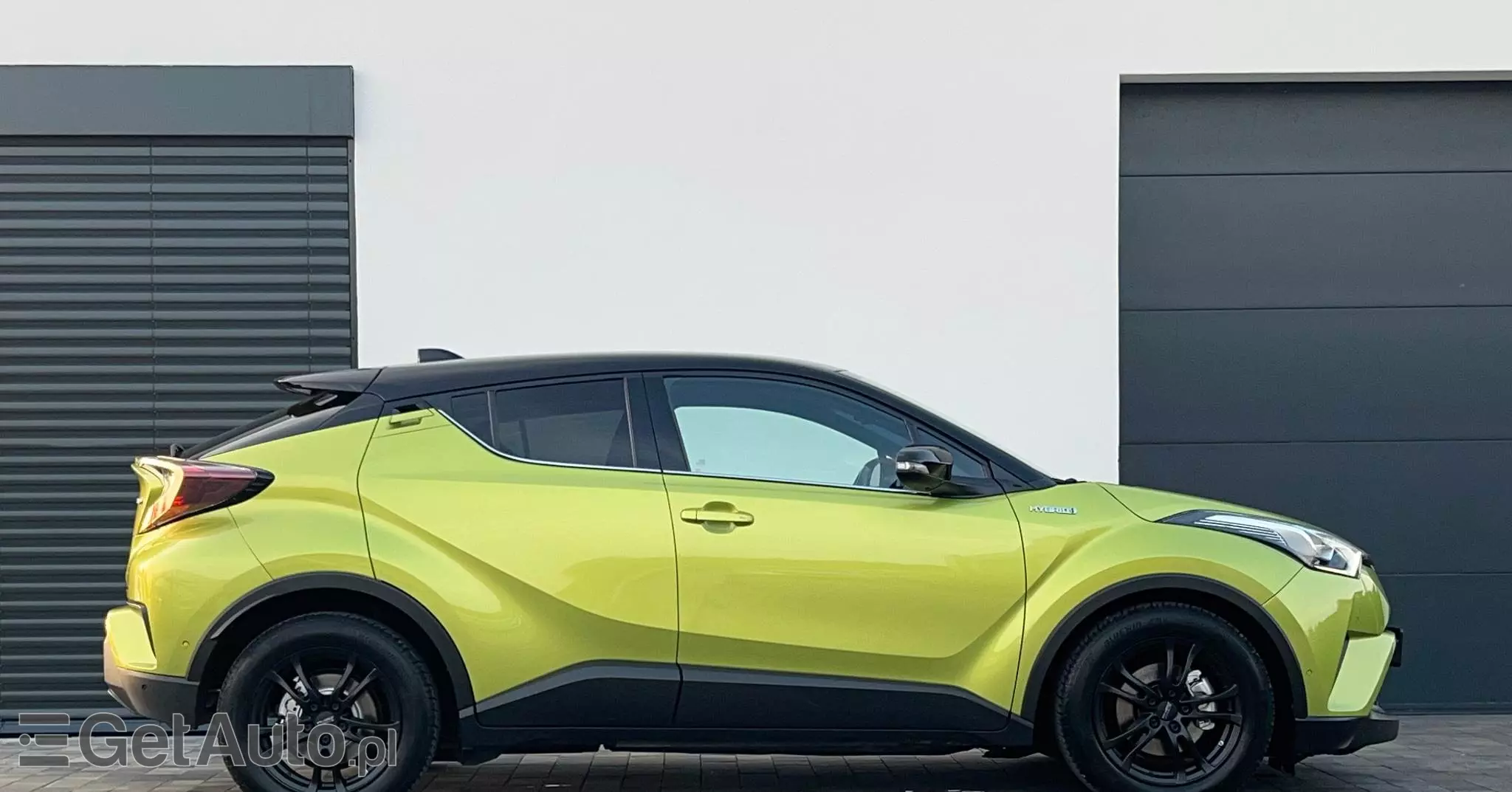 TOYOTA C-HR 1.8 Hybrid Executive