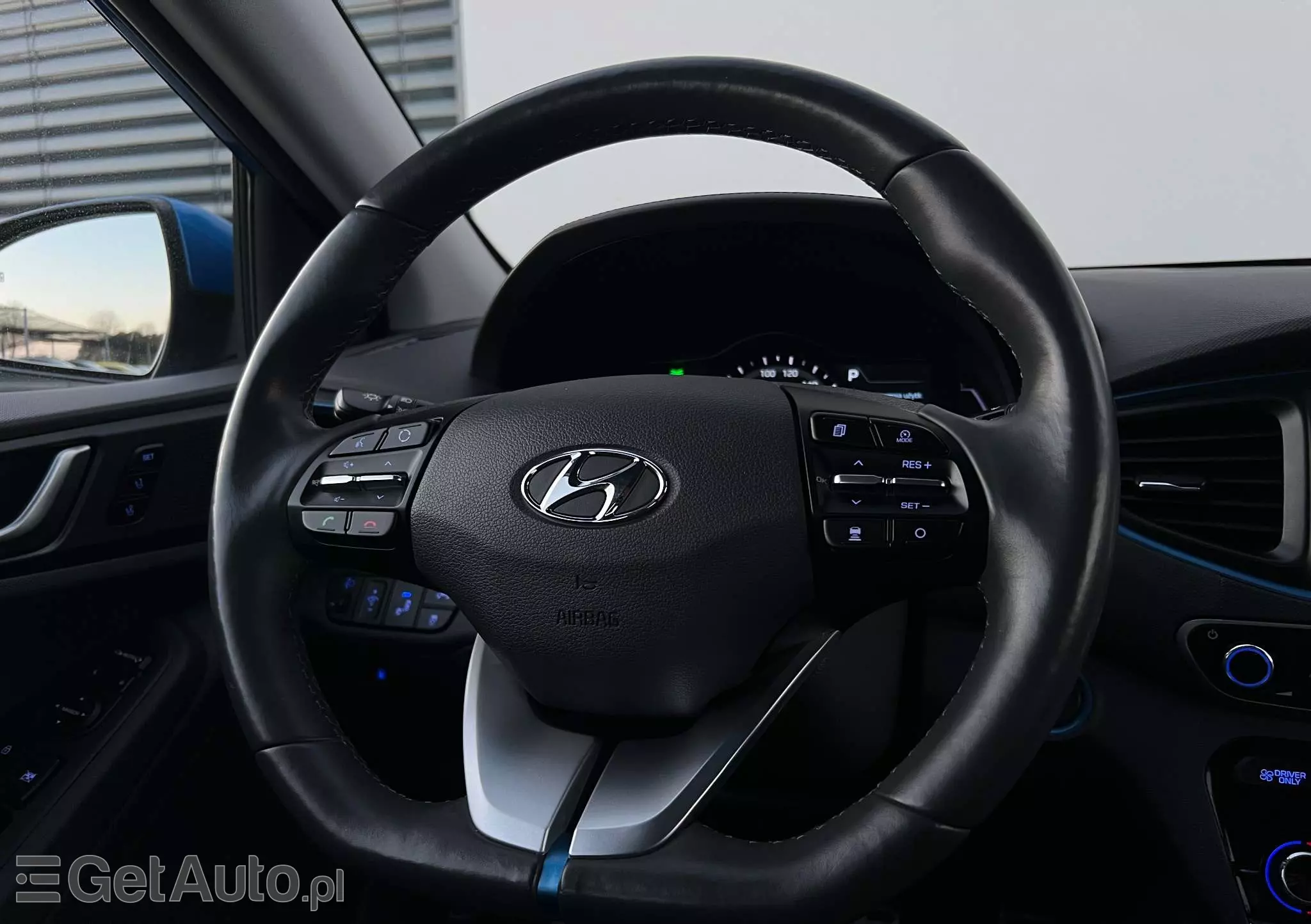 HYUNDAI IONIQ Hybrid Platinum