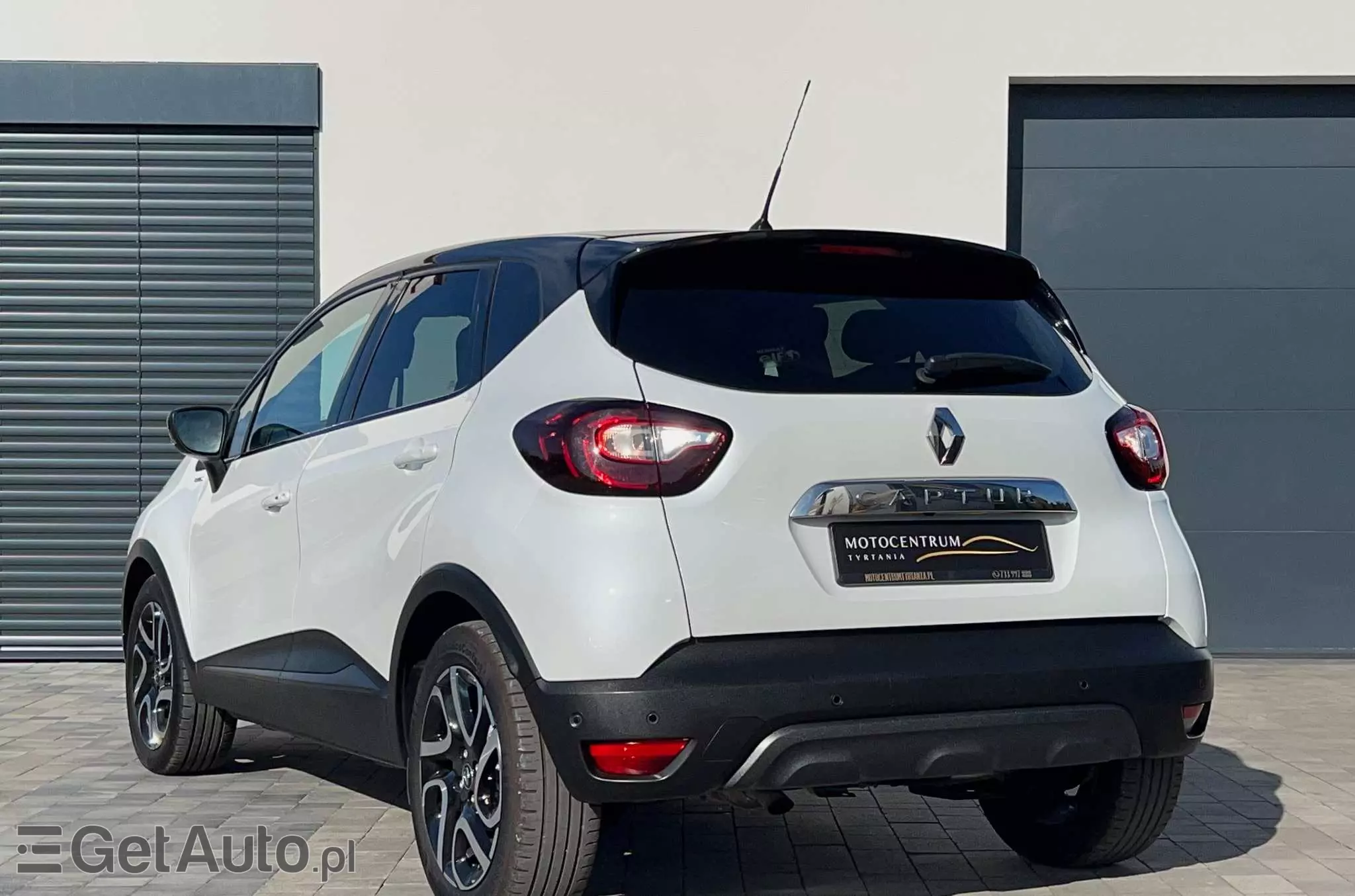 RENAULT Captur ENERGY TCe 120 EDC Bose Edition