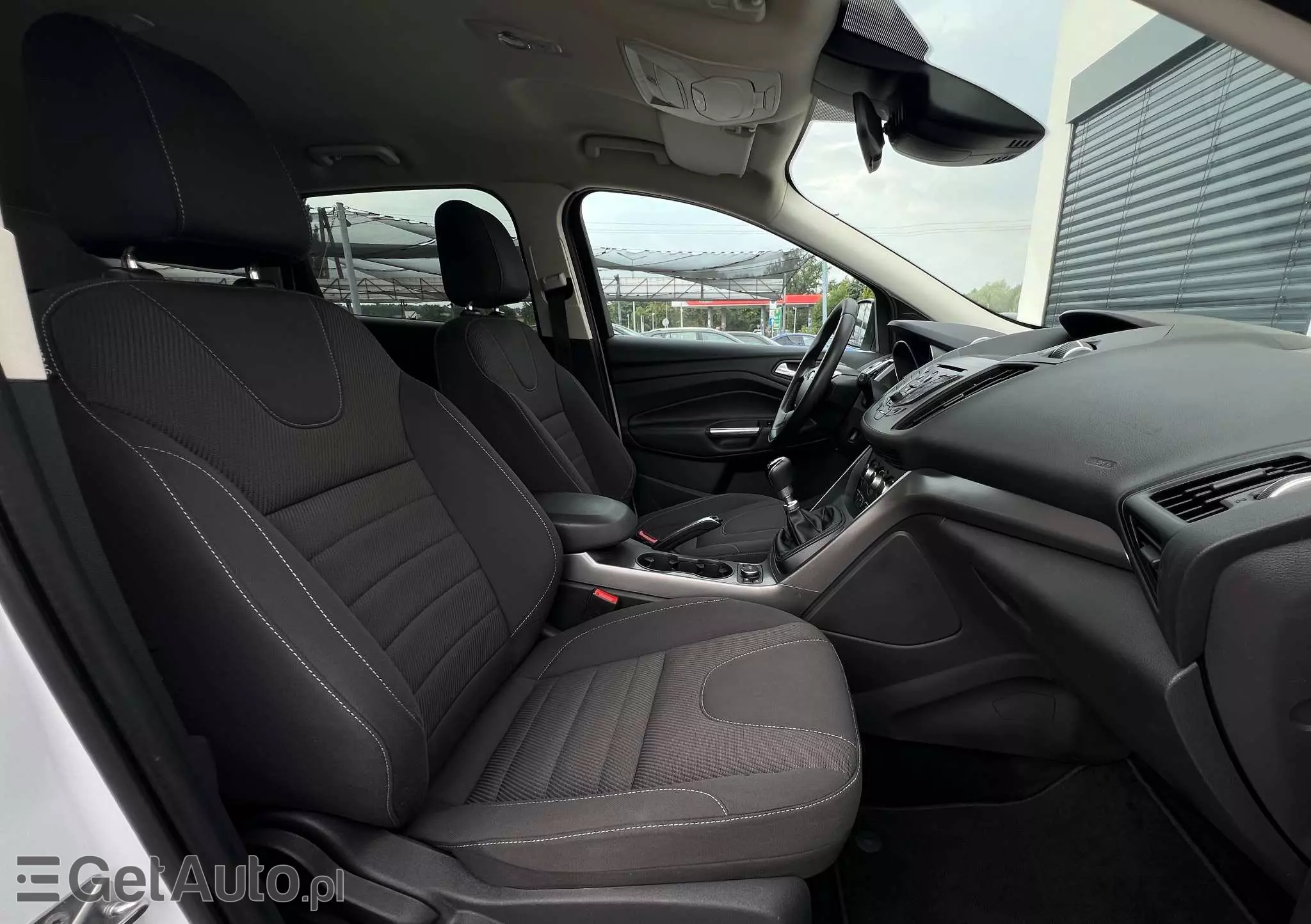 FORD Kuga 1.5 EcoBoost 2x4 Trend