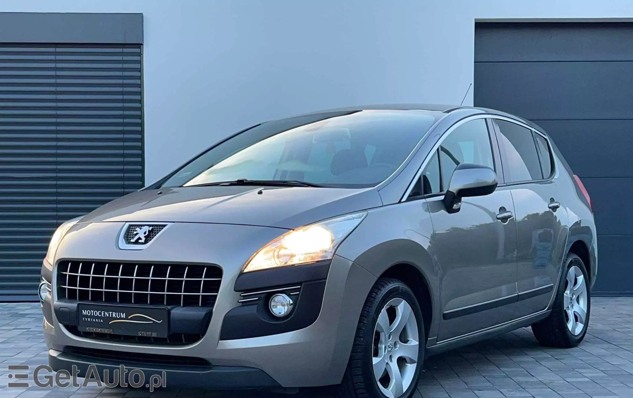 PEUGEOT 3008 2.0 HDi Active