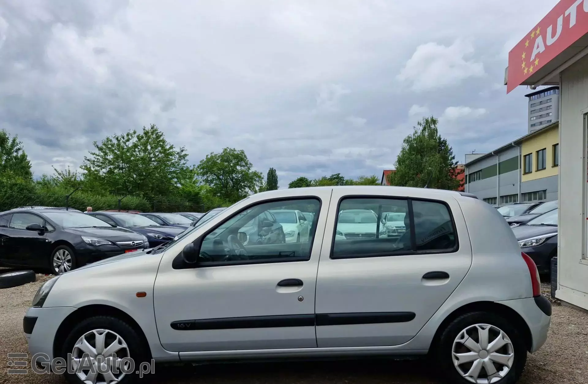 RENAULT Clio 1.2 i 16V (75 KM)