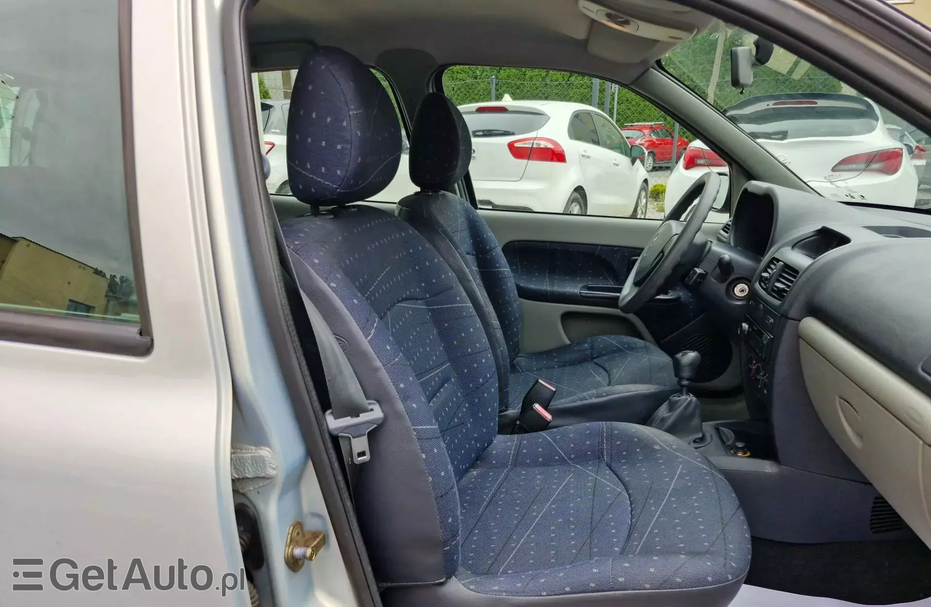 RENAULT Clio 1.2 i 16V (75 KM)