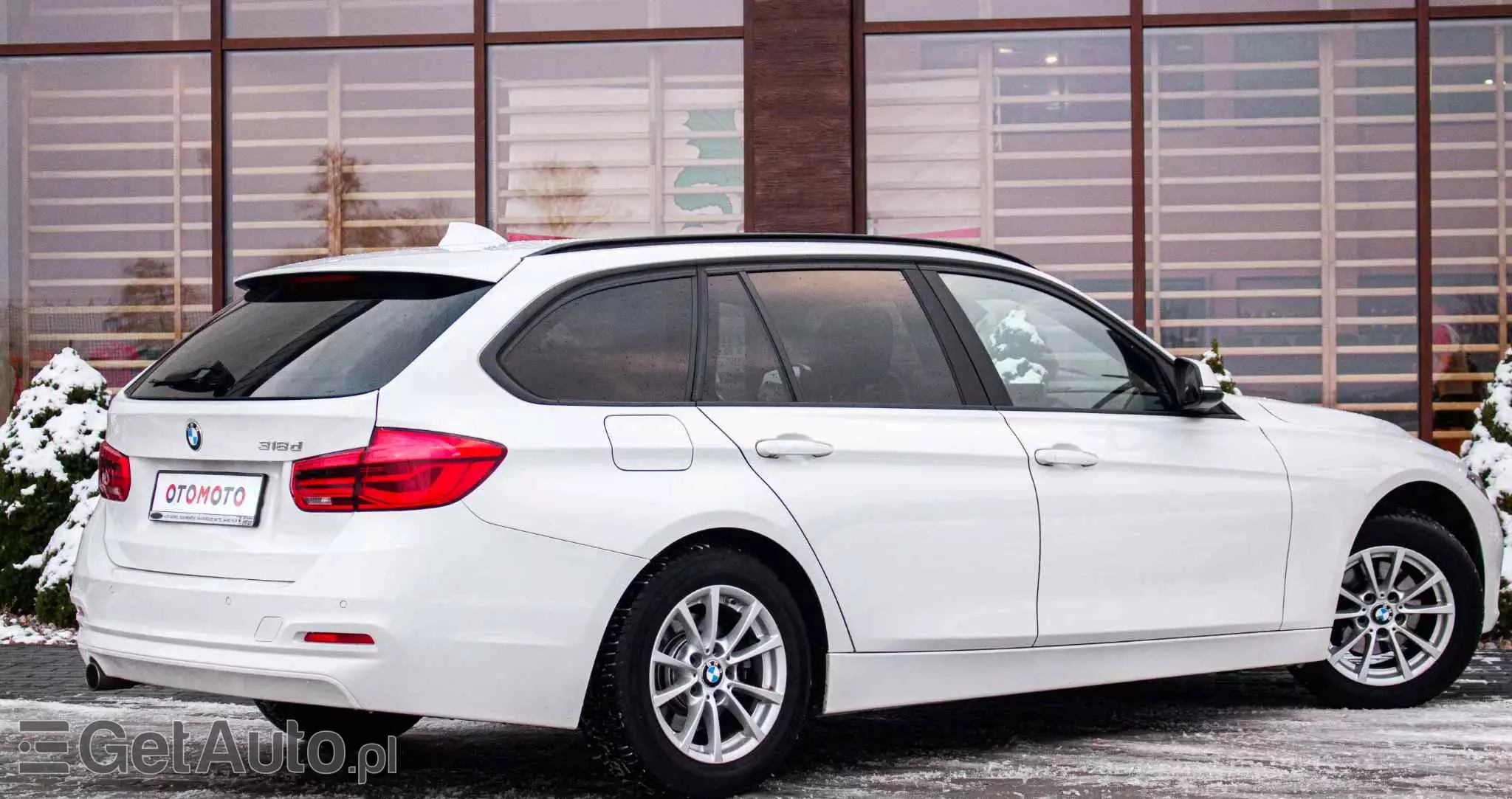 BMW Seria 3 318d Sport Line